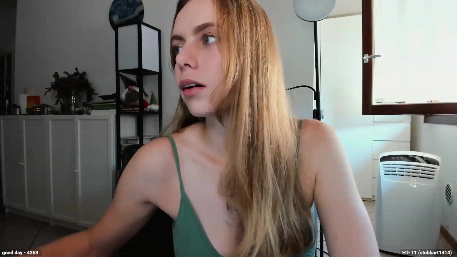 Gallery image thumbnail from Personage's myfreecams stream on, 09/05/2023, 15:00 image 5 of 20