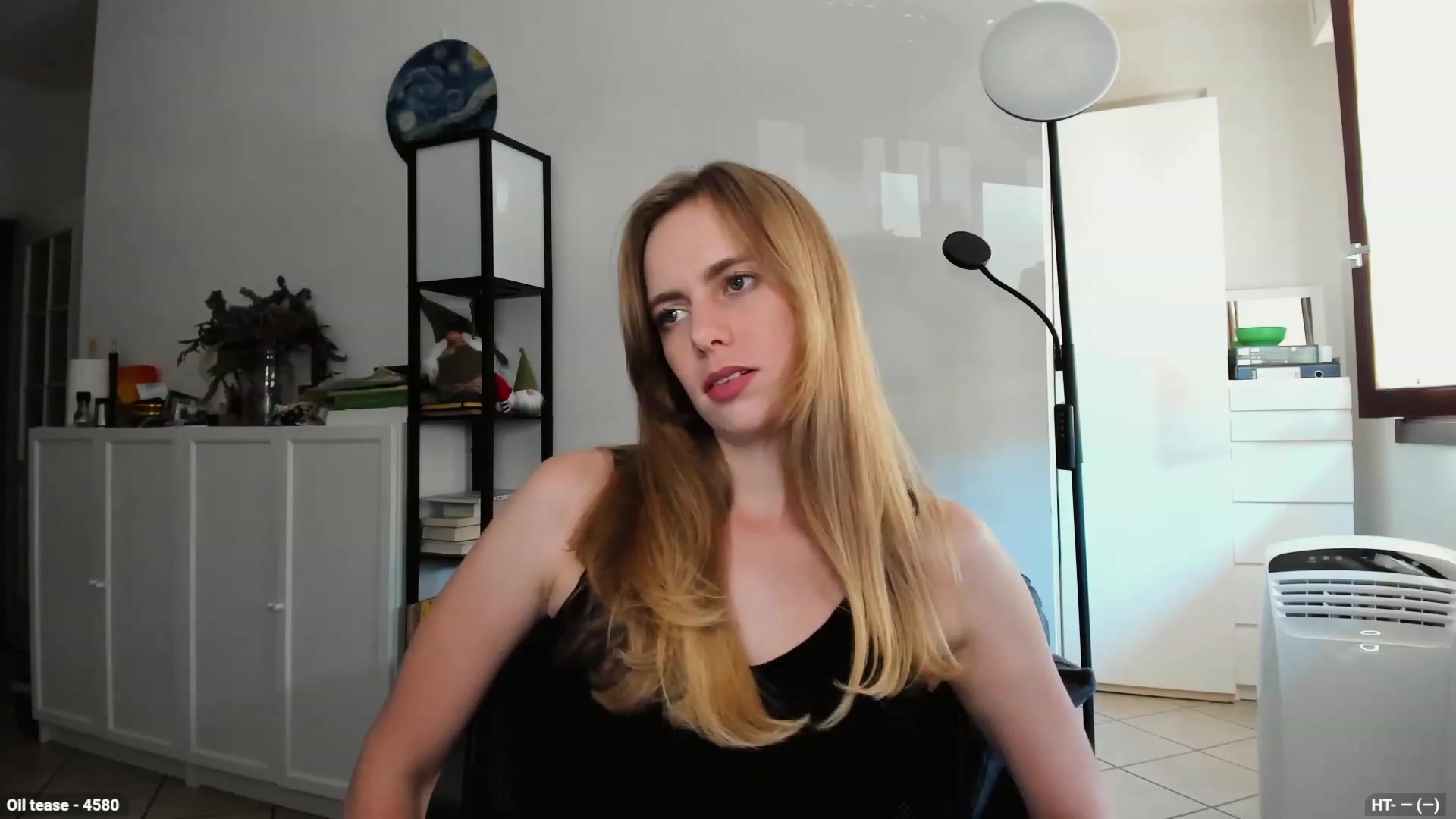 Gallery image thumbnail from Personage's myfreecams stream on, 09/06/2023, 12:09 image 13 of 20