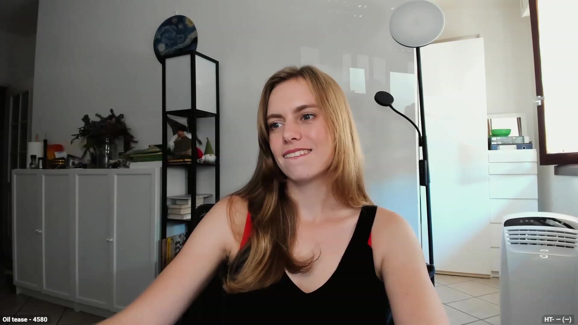 Gallery image thumbnail from Personage's myfreecams stream on, 09/06/2023, 12:09 image 12 of 20