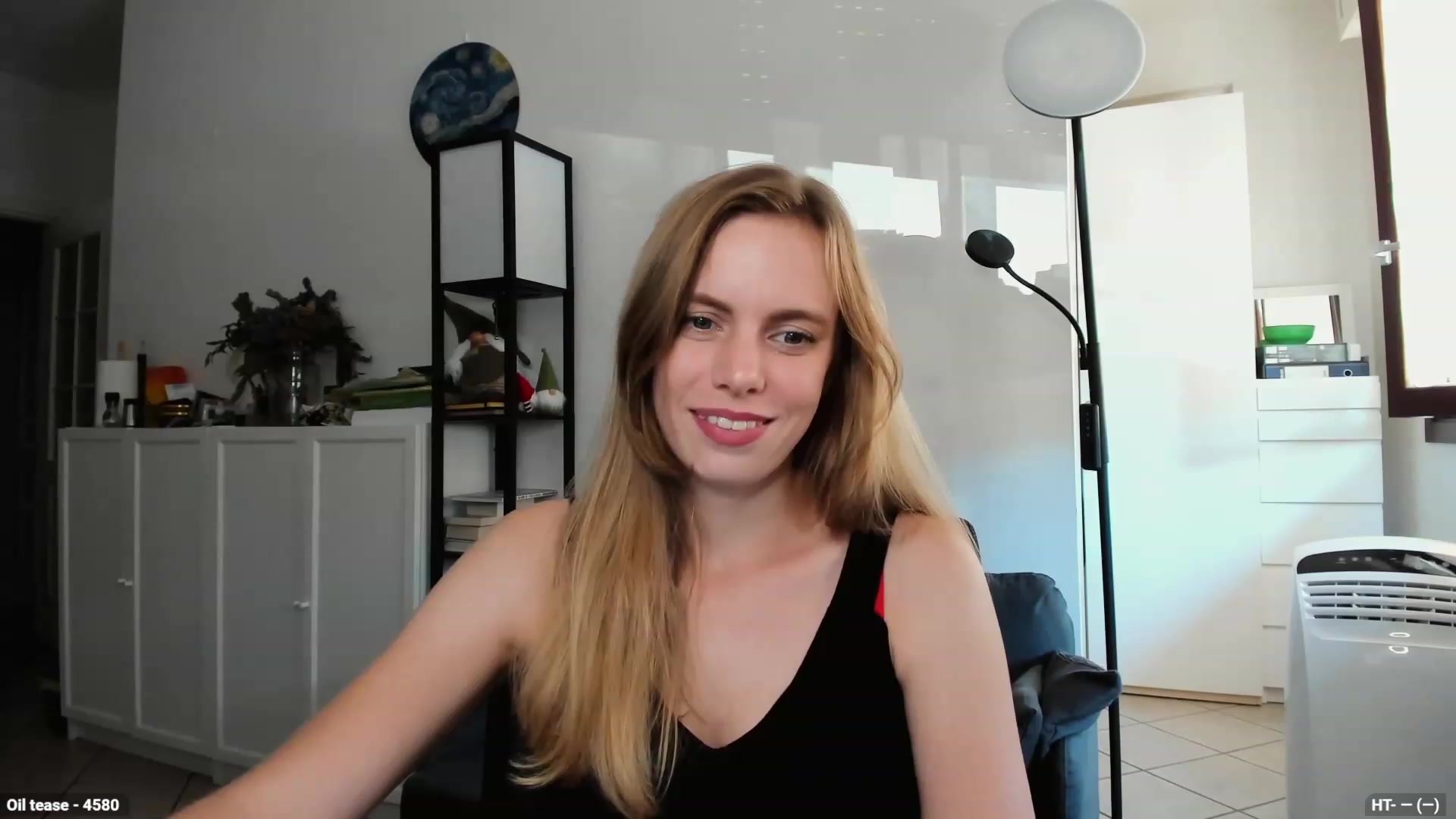 Gallery image thumbnail from Personage's myfreecams stream on, 09/06/2023, 12:09 image 7 of 20