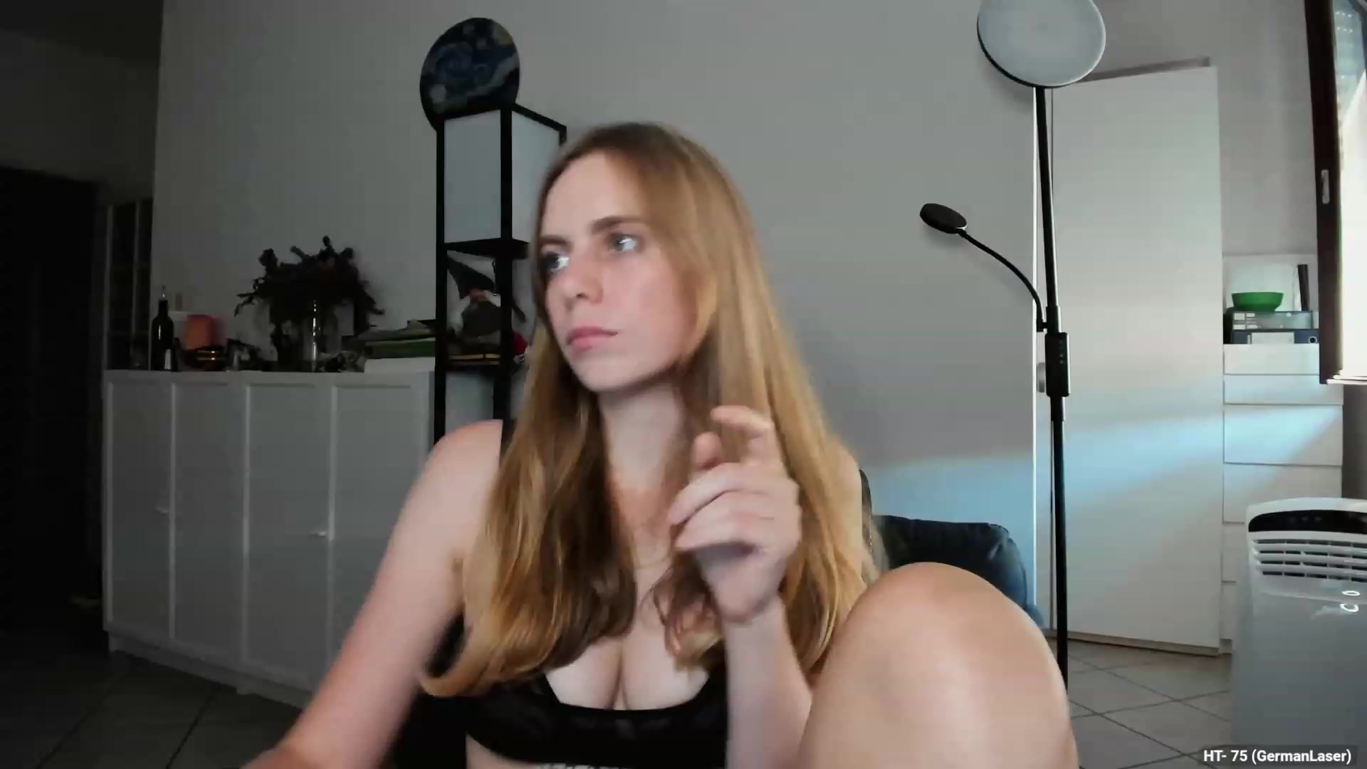 Gallery image thumbnail from Personage's myfreecams stream on, 09/07/2023, 15:06 image 20 of 20