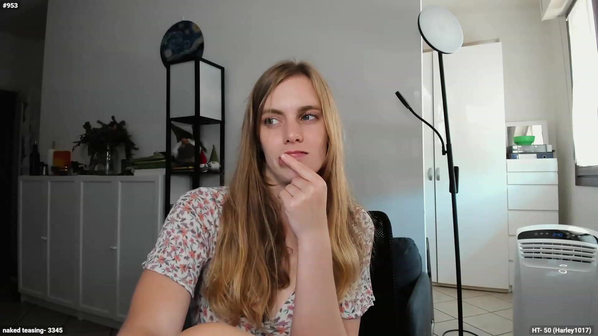 Gallery image thumbnail from Personage's myfreecams stream on, 09/11/2023, 12:29 image 1 of 20