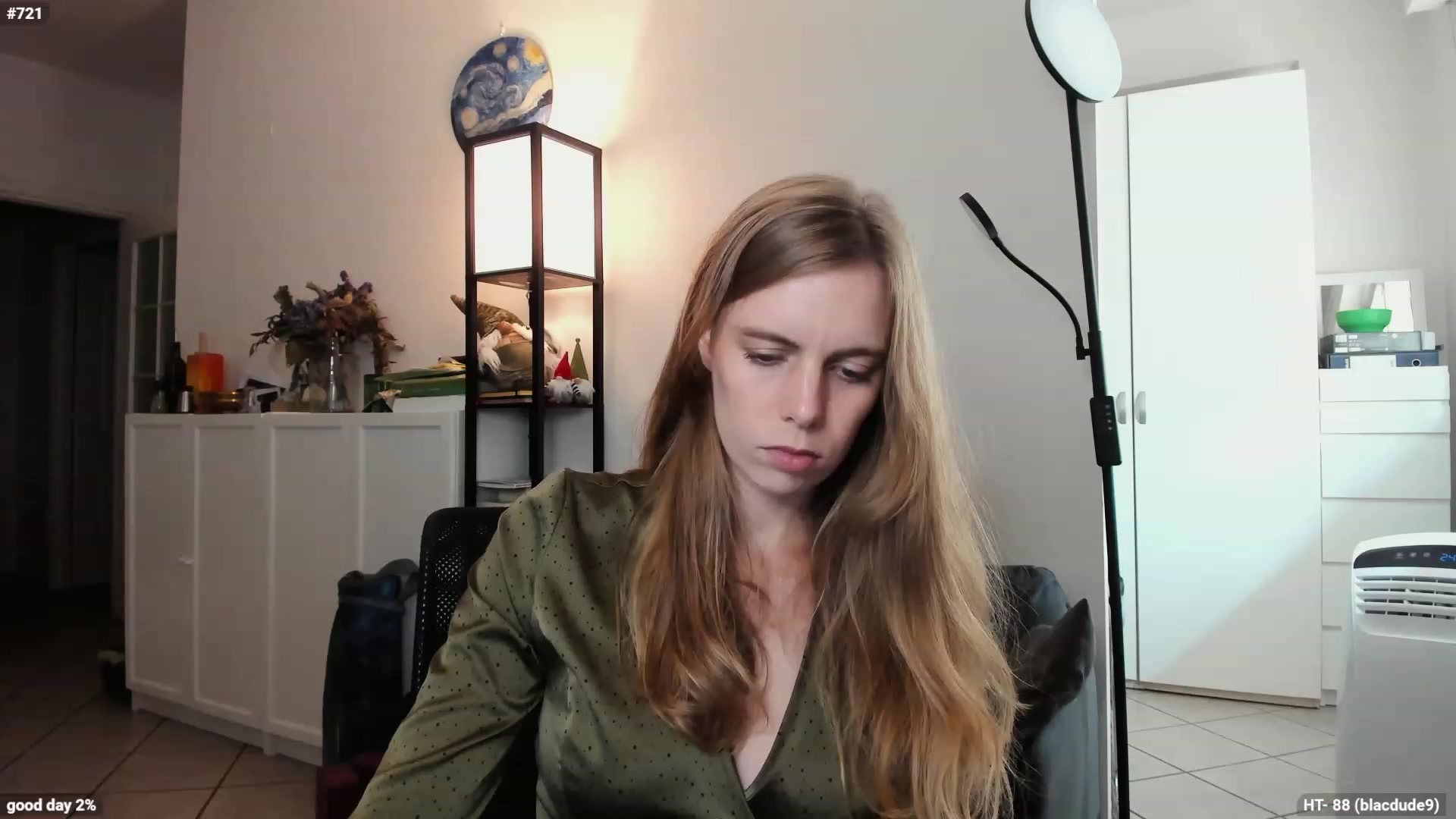 Gallery image thumbnail from Personage's myfreecams stream on, 09/13/2023, 11:59 image 16 of 20