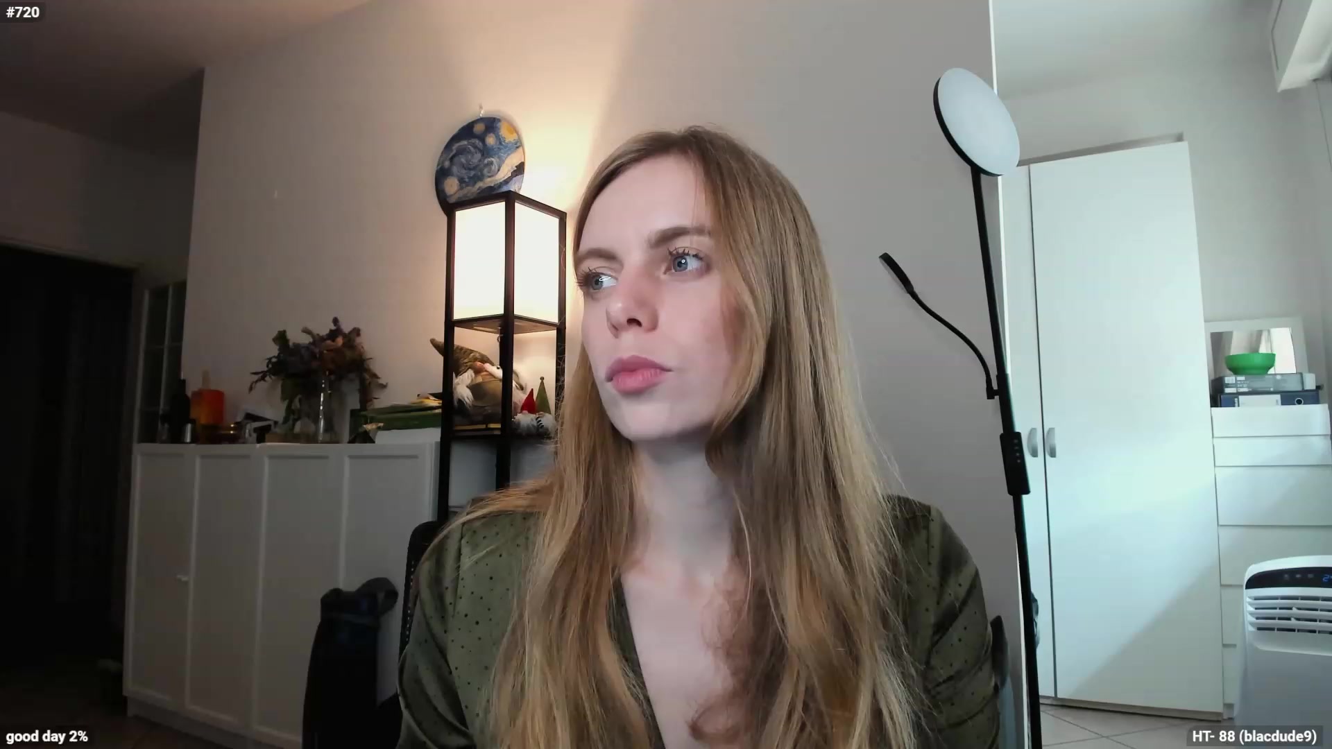 Gallery image thumbnail from Personage's myfreecams stream on, 09/13/2023, 11:59 image 10 of 20