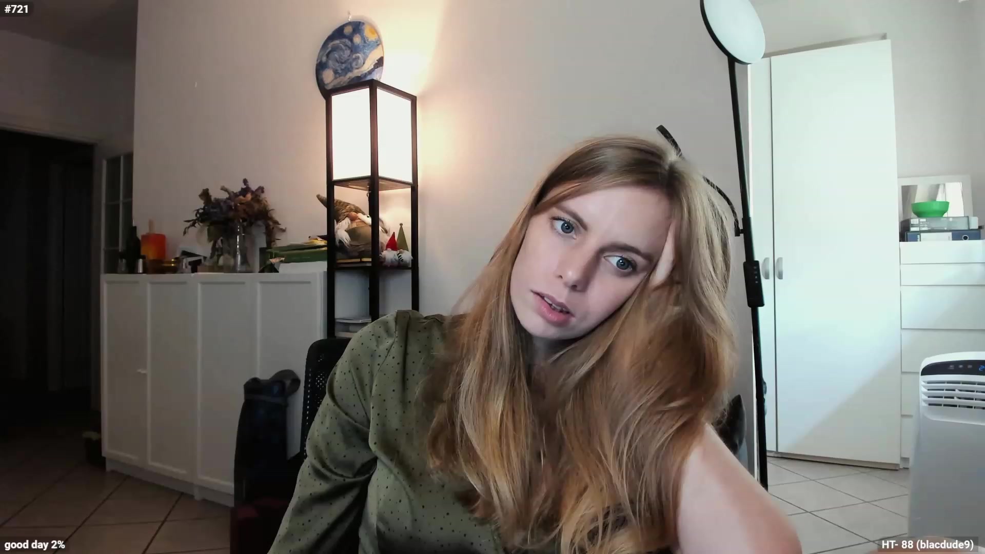 Gallery image thumbnail from Personage's myfreecams stream on, 09/13/2023, 13:20 image 8 of 20