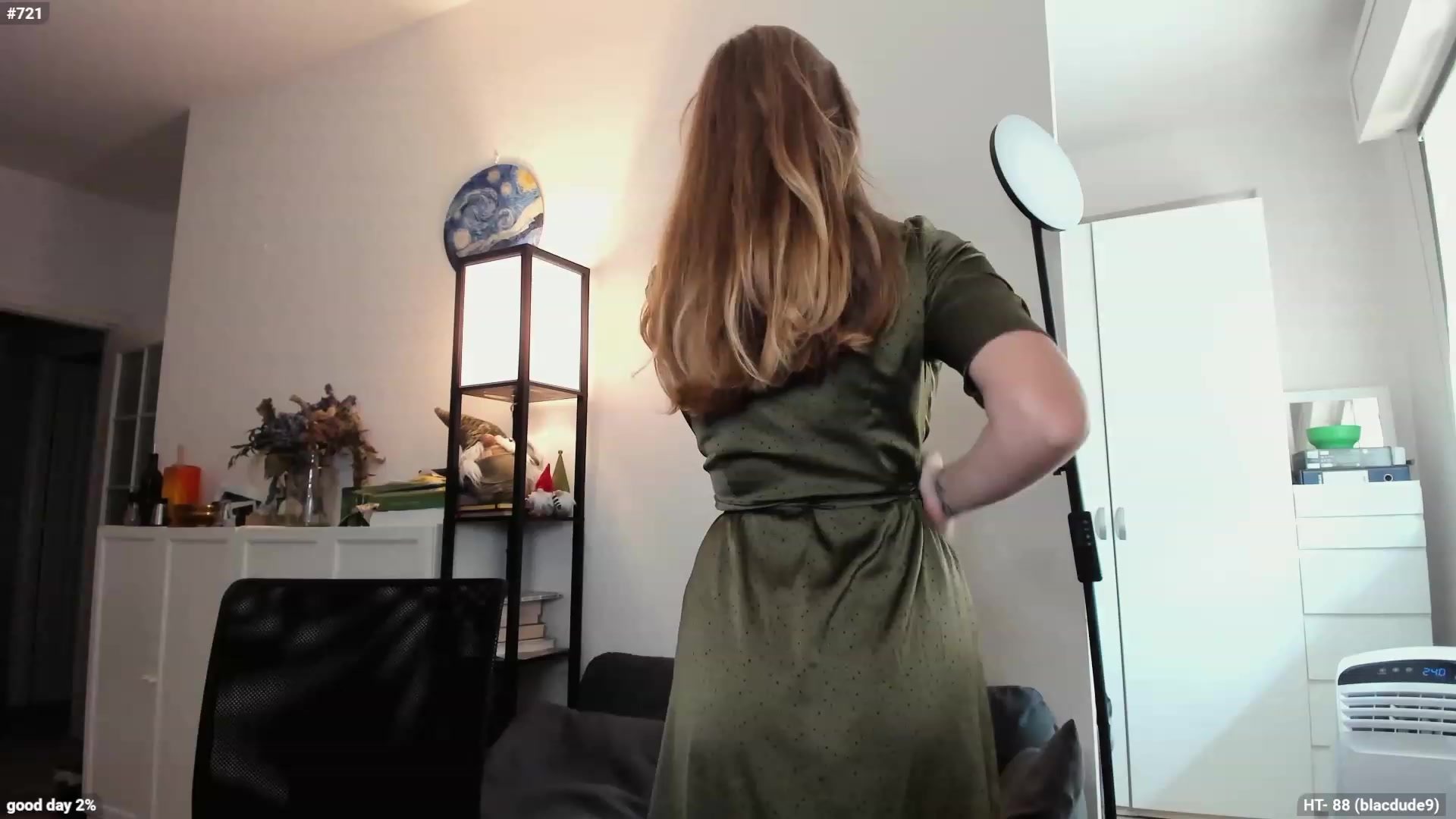 Gallery image thumbnail from Personage's myfreecams stream on, 09/13/2023, 13:20 image 1 of 20