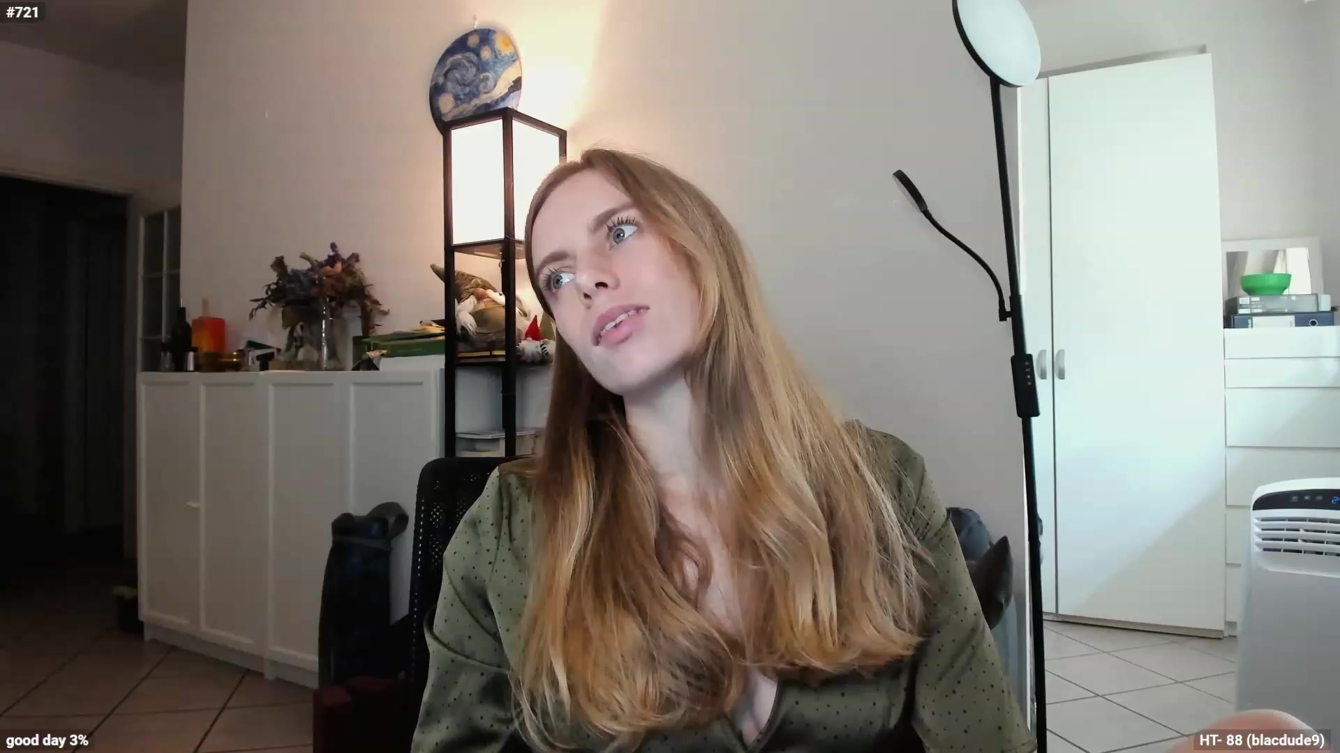 Gallery image thumbnail from Personage's myfreecams stream on, 09/13/2023, 13:20 image 10 of 20