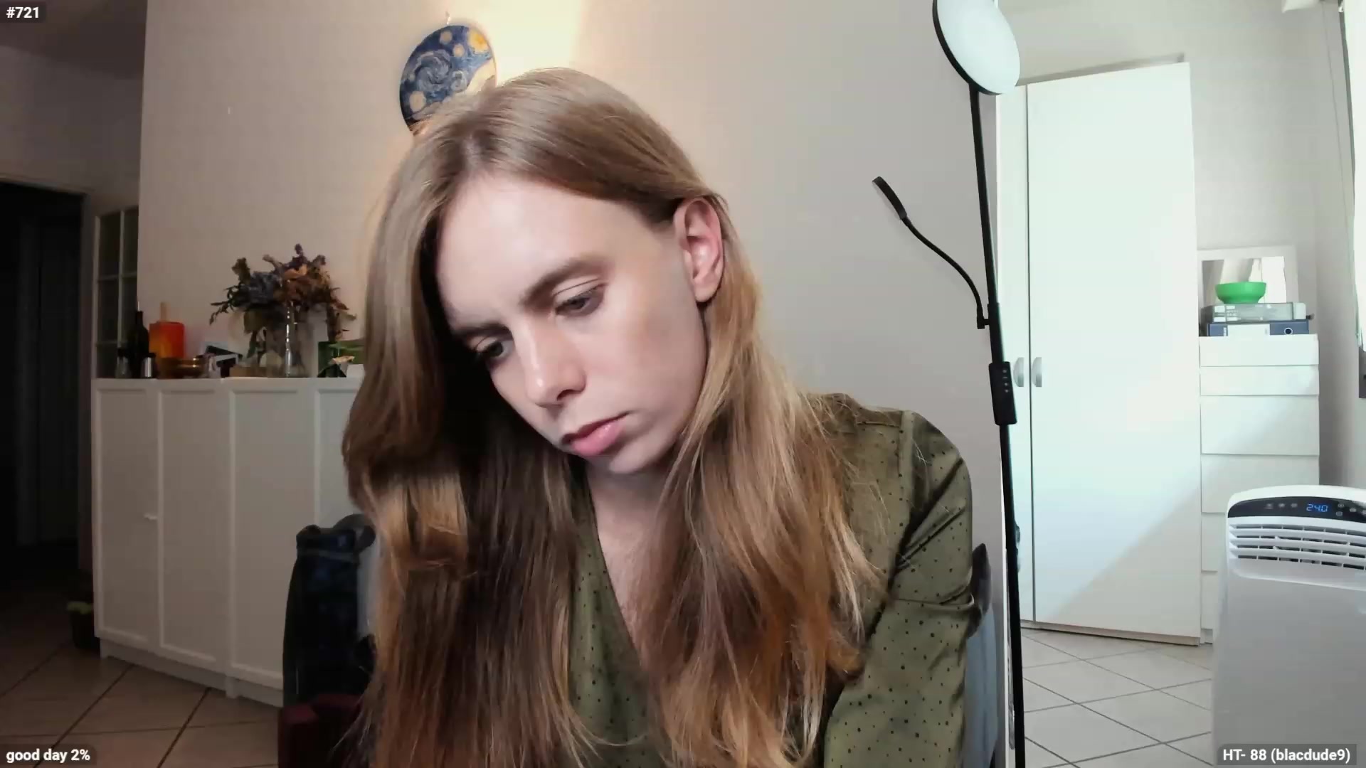 Gallery image thumbnail from Personage's myfreecams stream on, 09/13/2023, 13:20 image 4 of 20