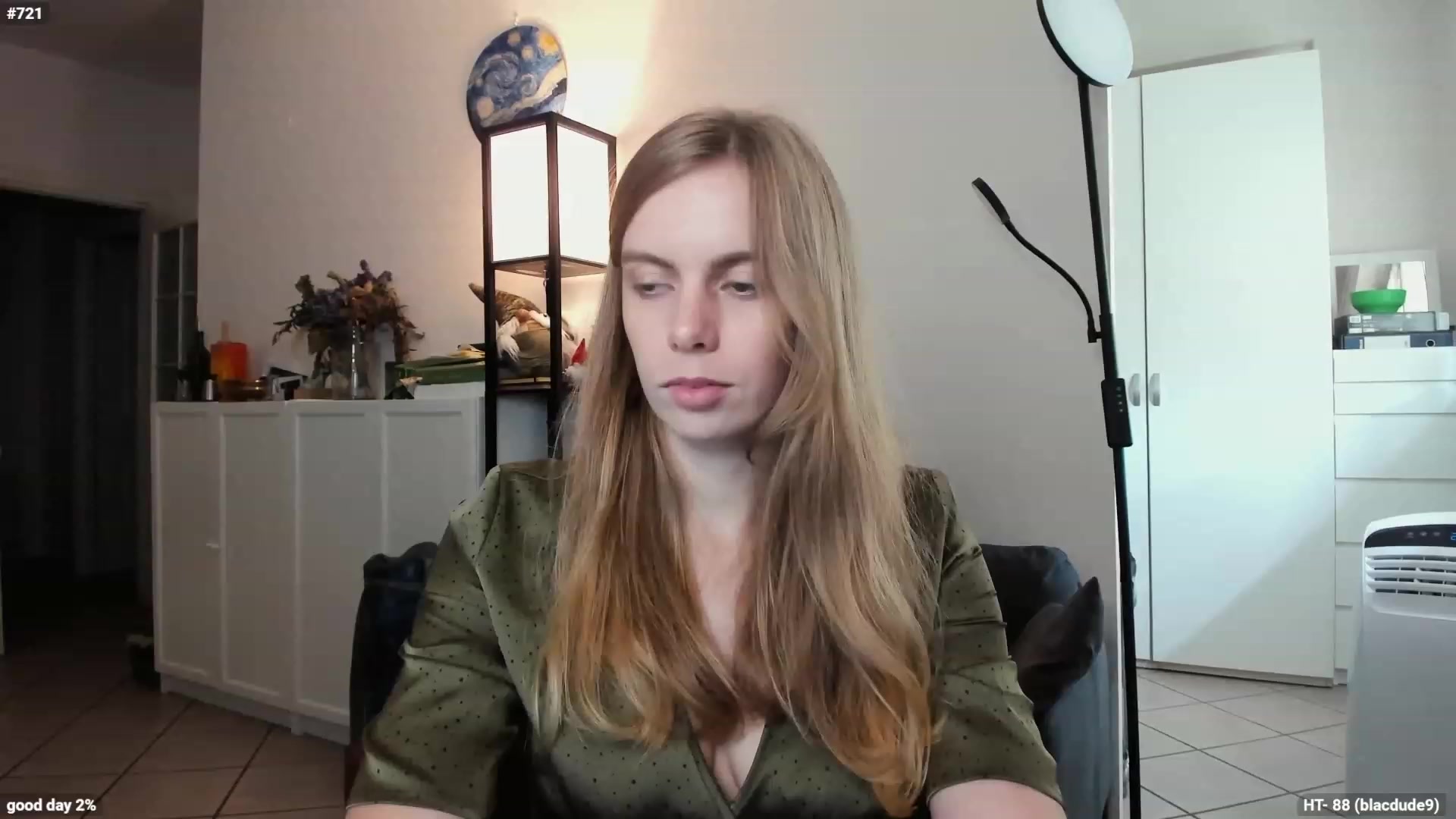 Gallery image thumbnail from Personage's myfreecams stream on, 09/13/2023, 13:20 image 5 of 20
