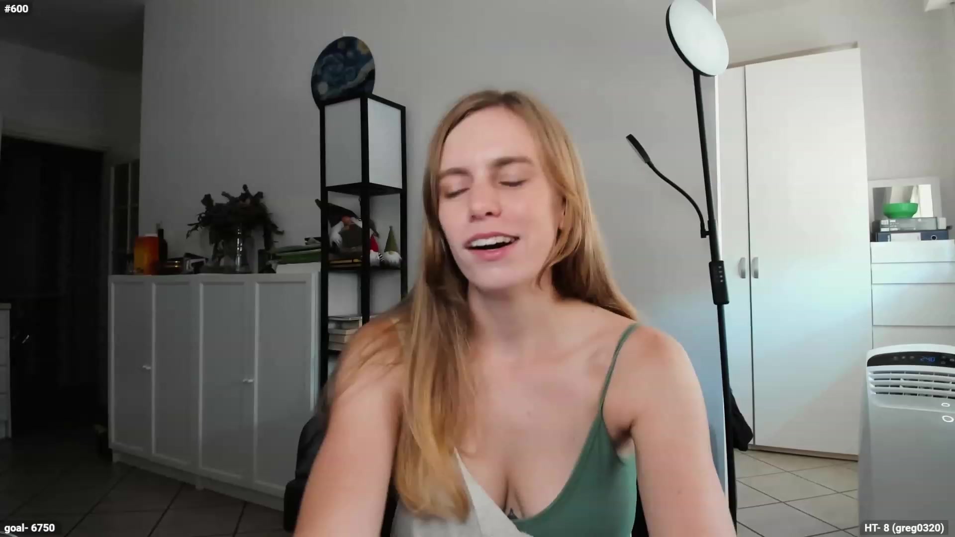 Gallery image thumbnail from Personage's myfreecams stream on, 09/15/2023, 12:37 image 18 of 20