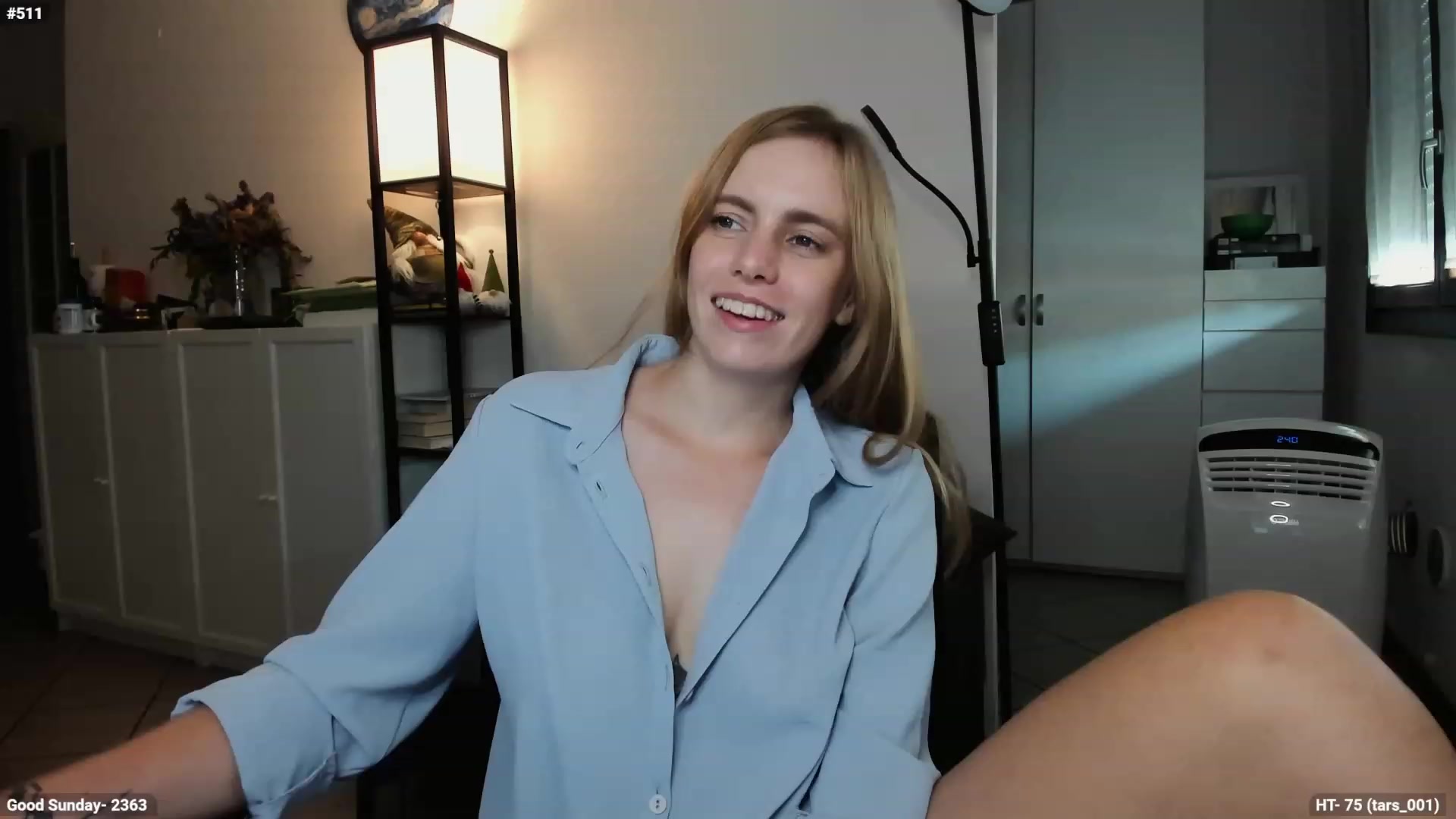 Gallery image thumbnail from Personage's myfreecams stream on, 09/17/2023, 15:12 image 5 of 20