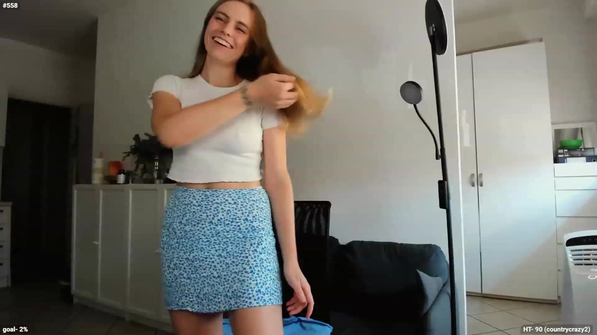Gallery image thumbnail from Personage's myfreecams stream on, 09/19/2023, 13:16 image 14 of 20