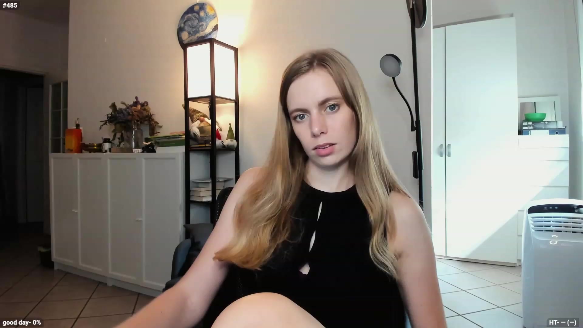 Gallery image thumbnail from Personage's myfreecams stream on, 09/20/2023, 13:43 image 2 of 20