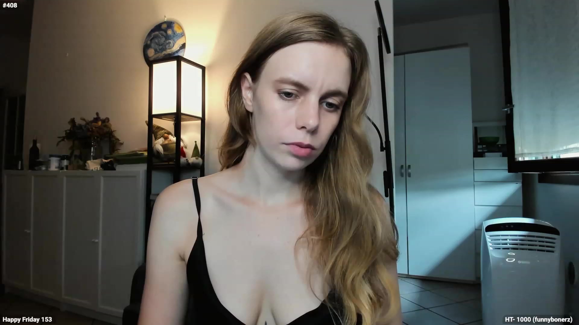Gallery image thumbnail from Personage's myfreecams stream on, 09/22/2023, 14:53 image 3 of 20