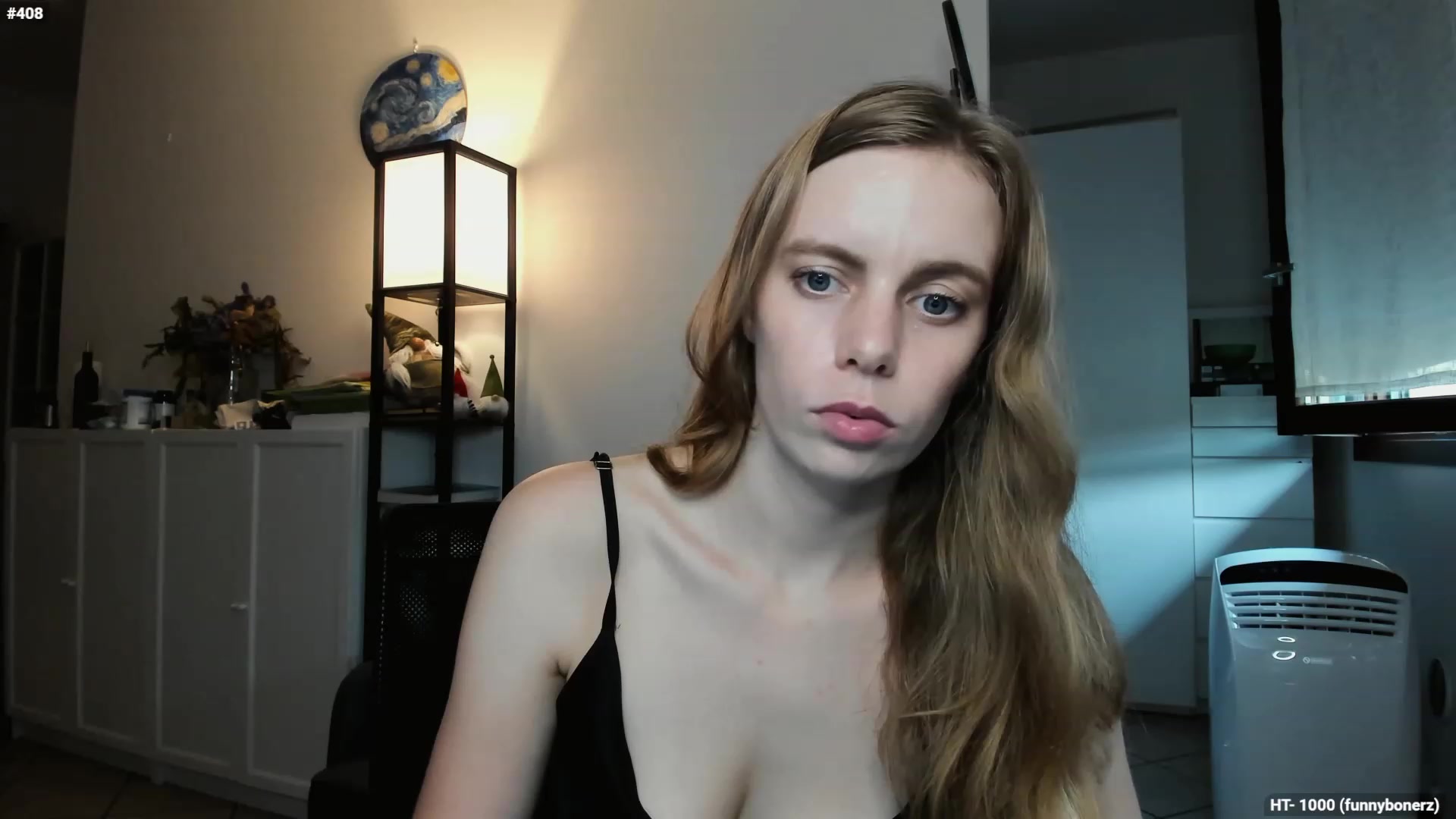 Gallery image thumbnail from Personage's myfreecams stream on, 09/22/2023, 14:53 image 9 of 20