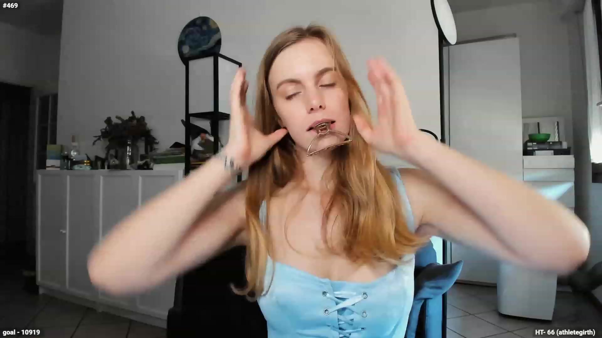Gallery image thumbnail from Personage's myfreecams stream on, 09/26/2023, 13:44 image 3 of 20