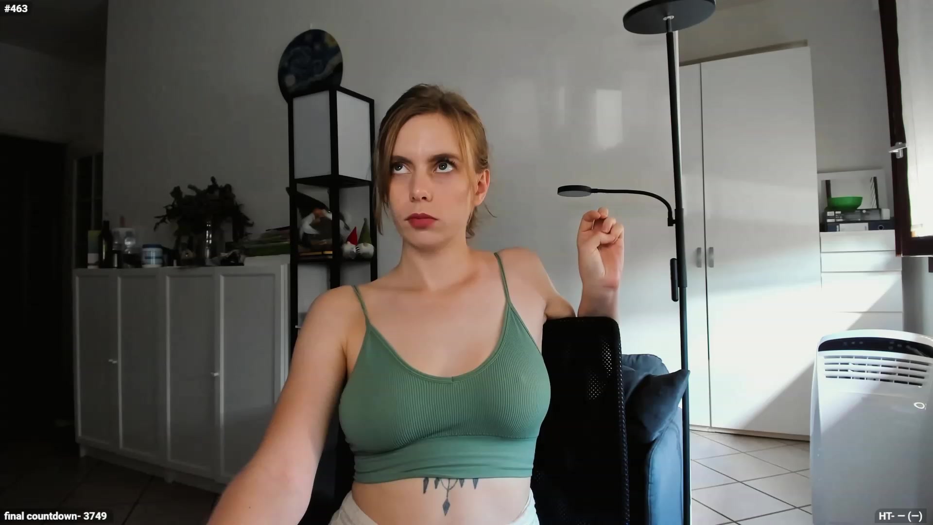 Gallery image thumbnail from Personage's myfreecams stream on, 09/28/2023, 12:30 image 8 of 20