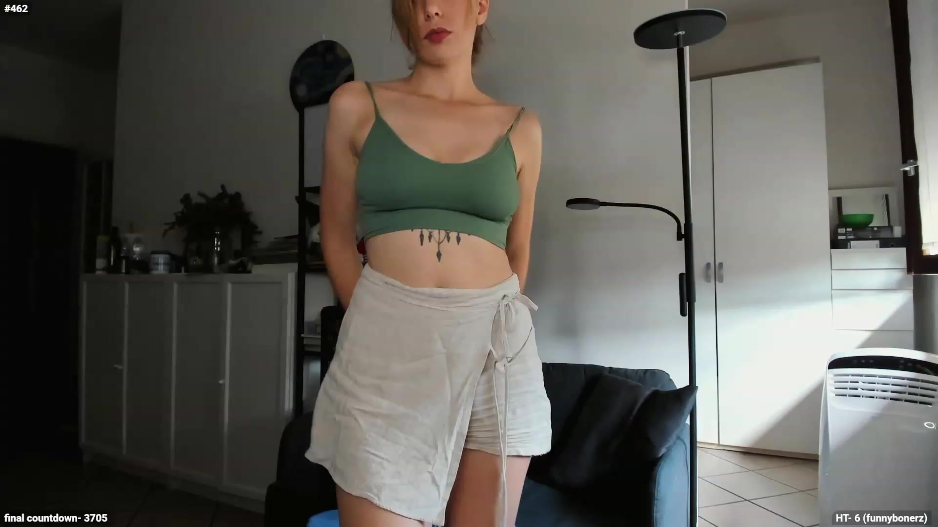 Gallery image thumbnail from Personage's myfreecams stream on, 09/28/2023, 13:05 image 5 of 20