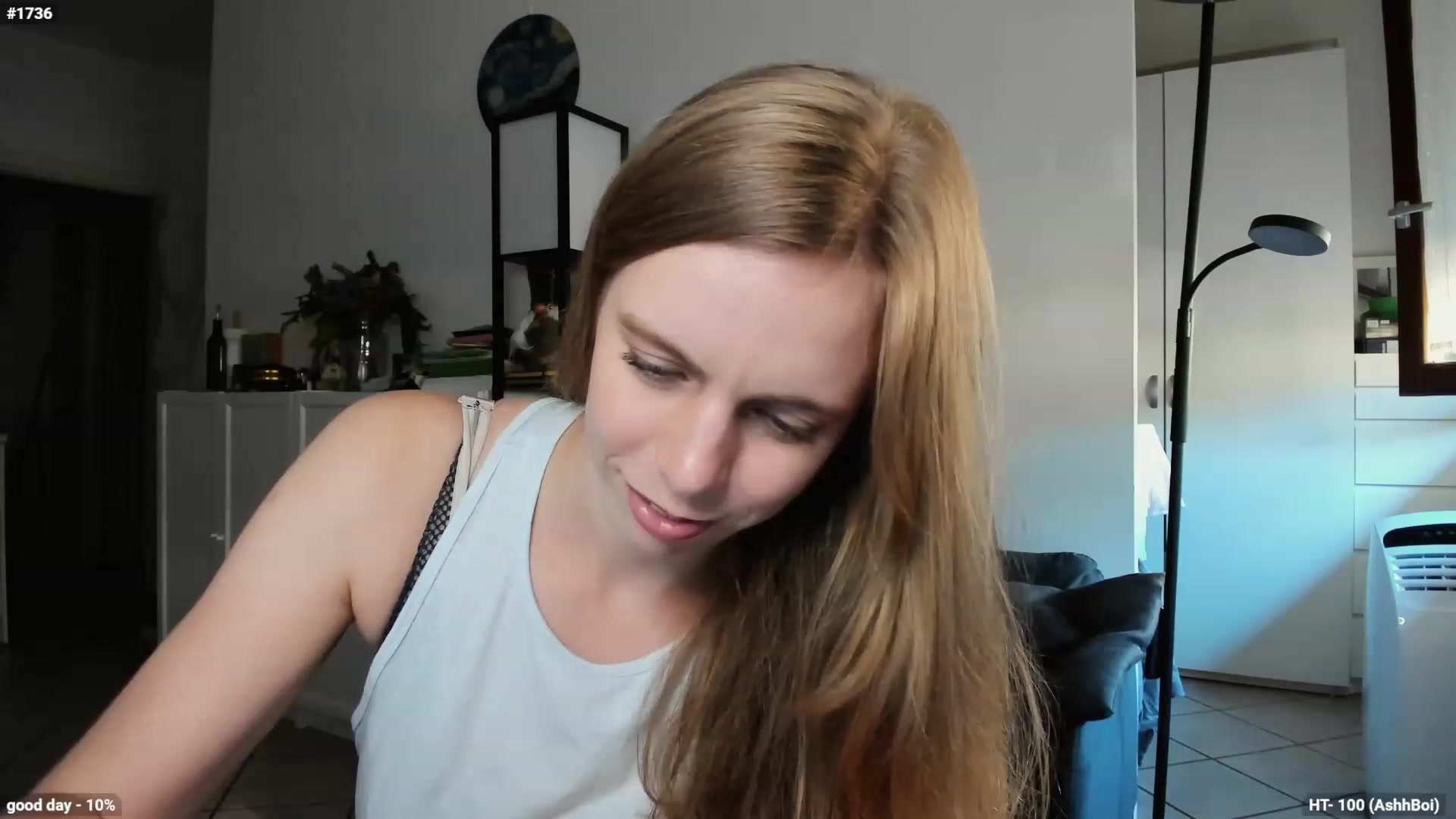 Gallery image thumbnail from Personage's myfreecams stream on, 10/02/2023, 15:06 image 14 of 20