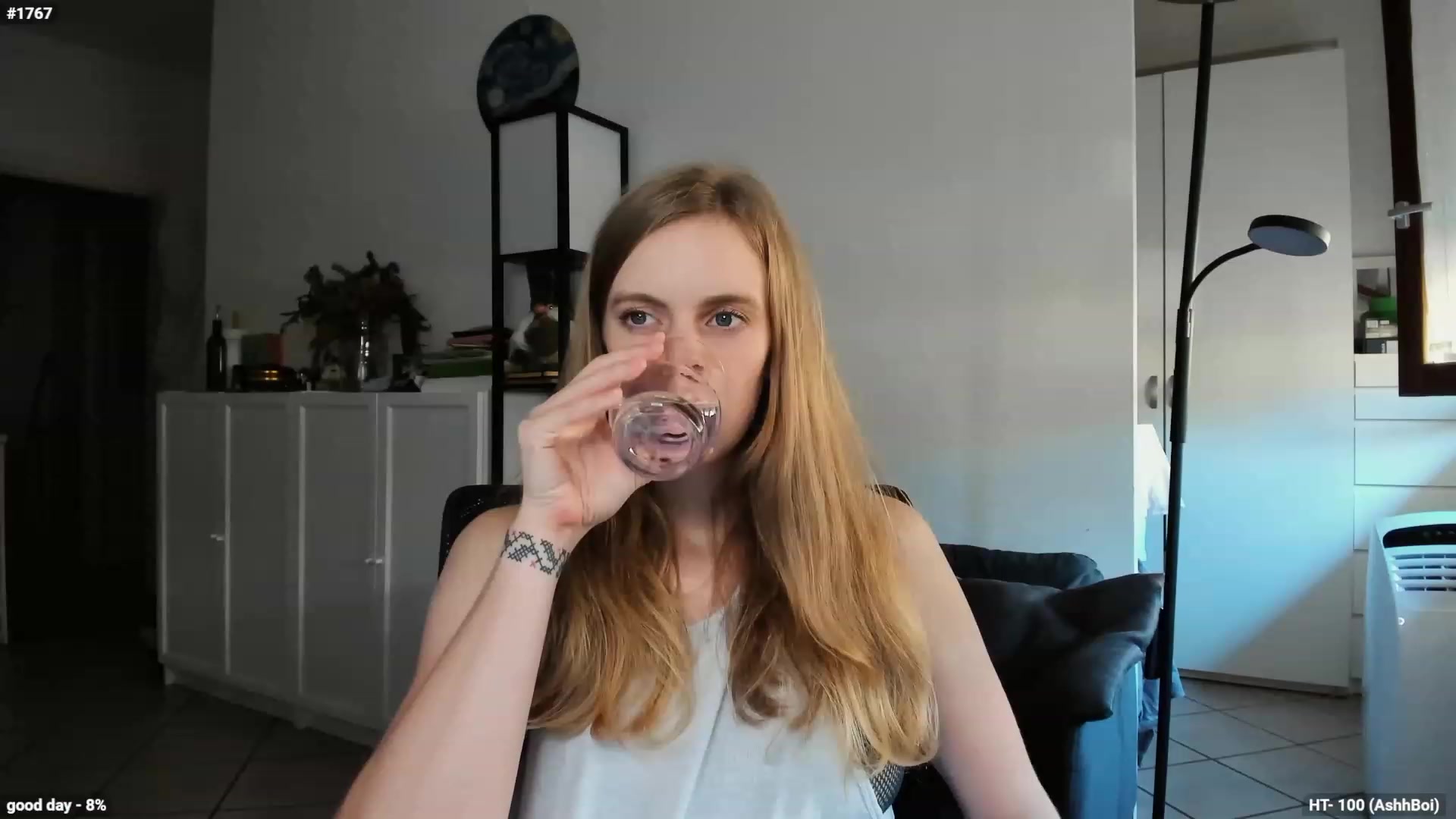 Gallery image thumbnail from Personage's myfreecams stream on, 10/02/2023, 15:06 image 6 of 20