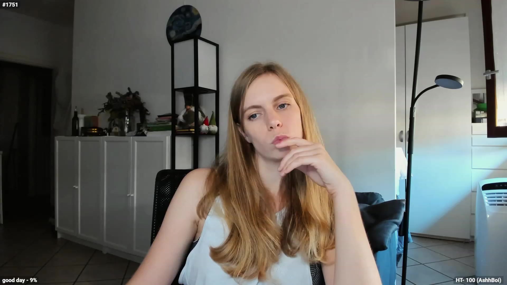 Gallery image thumbnail from Personage's myfreecams stream on, 10/02/2023, 15:06 image 11 of 20
