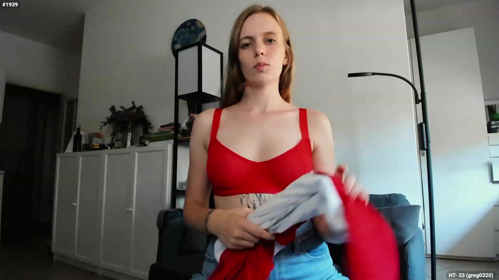 Gallery image thumbnail from Personage's myfreecams stream on, 10/03/2023, 14:01 image 7 of 20