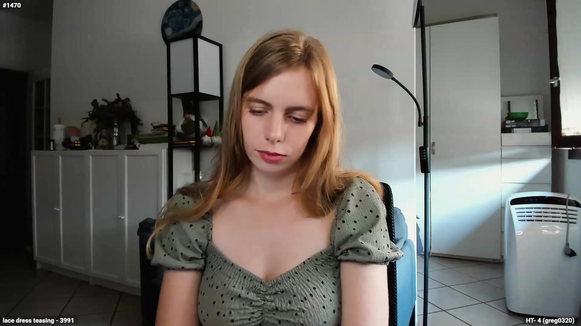 Gallery image thumbnail from Personage's myfreecams stream on, 10/04/2023, 12:10 image 14 of 20