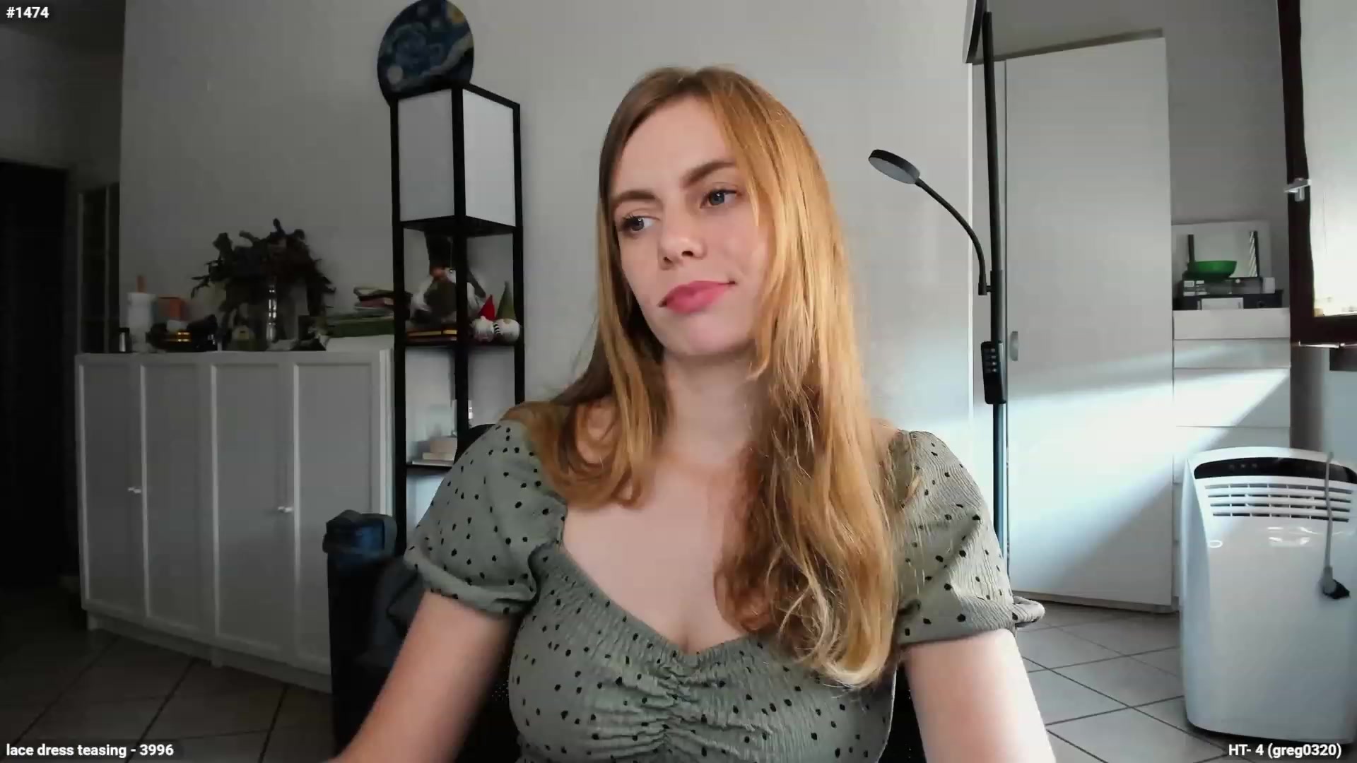 Gallery image thumbnail from Personage's myfreecams stream on, 10/04/2023, 12:10 image 7 of 20