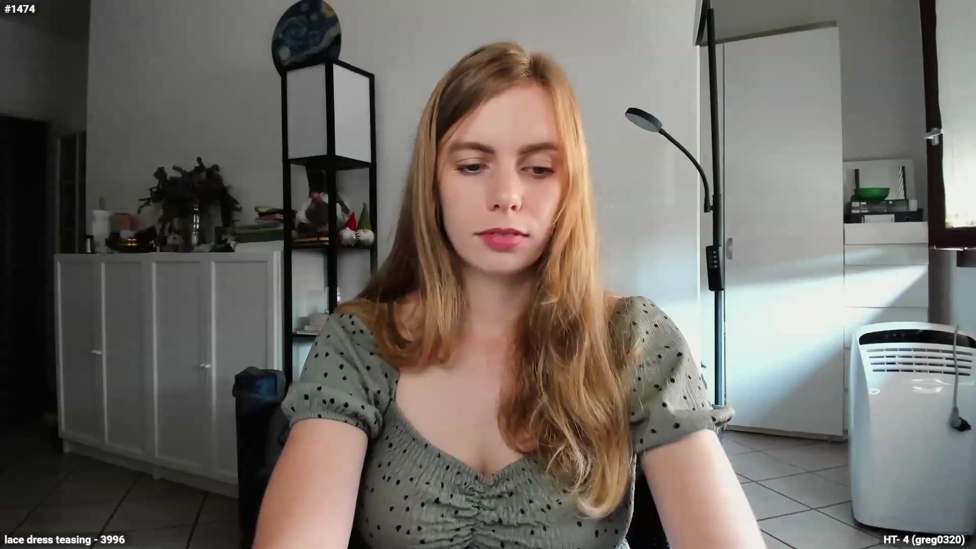 Gallery image thumbnail from Personage's myfreecams stream on, 10/04/2023, 12:10 image 9 of 20