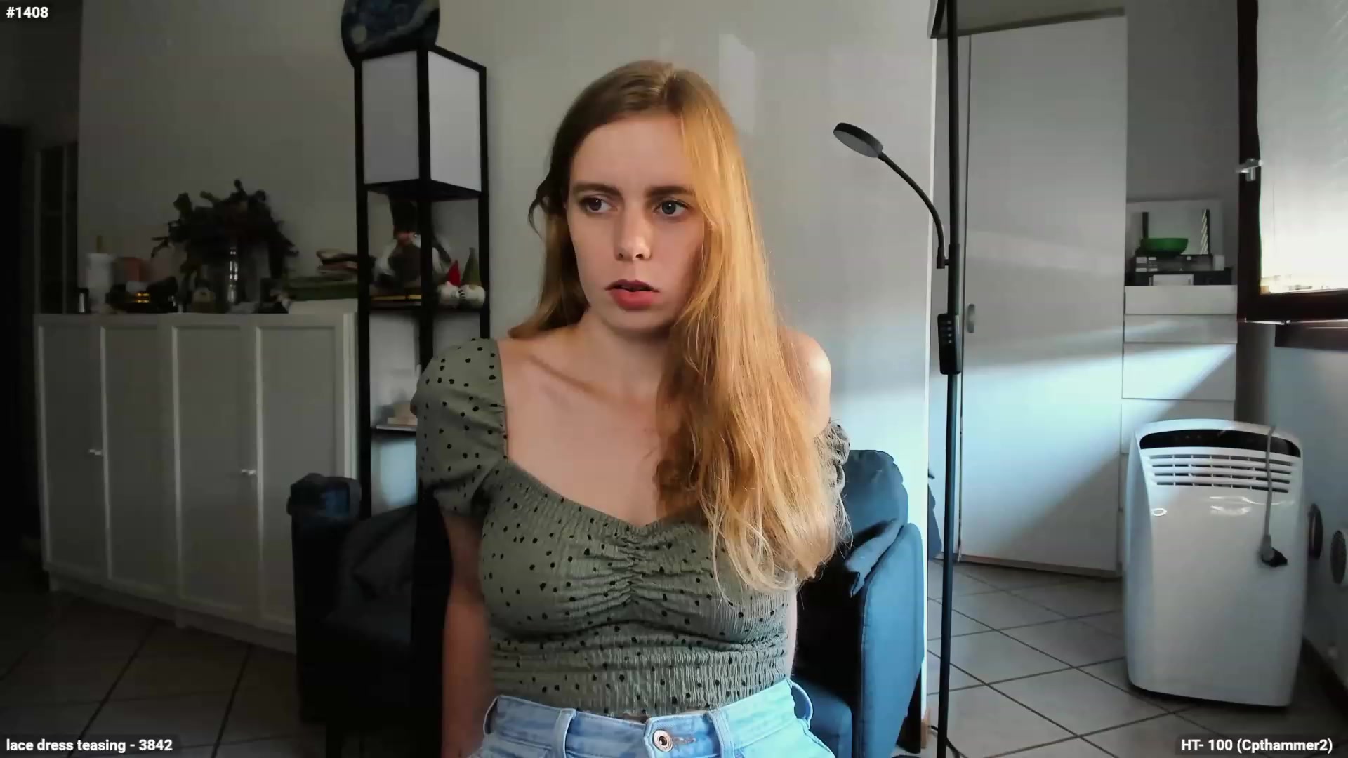 Gallery image thumbnail from Personage's myfreecams stream on, 10/04/2023, 12:36 image 15 of 20