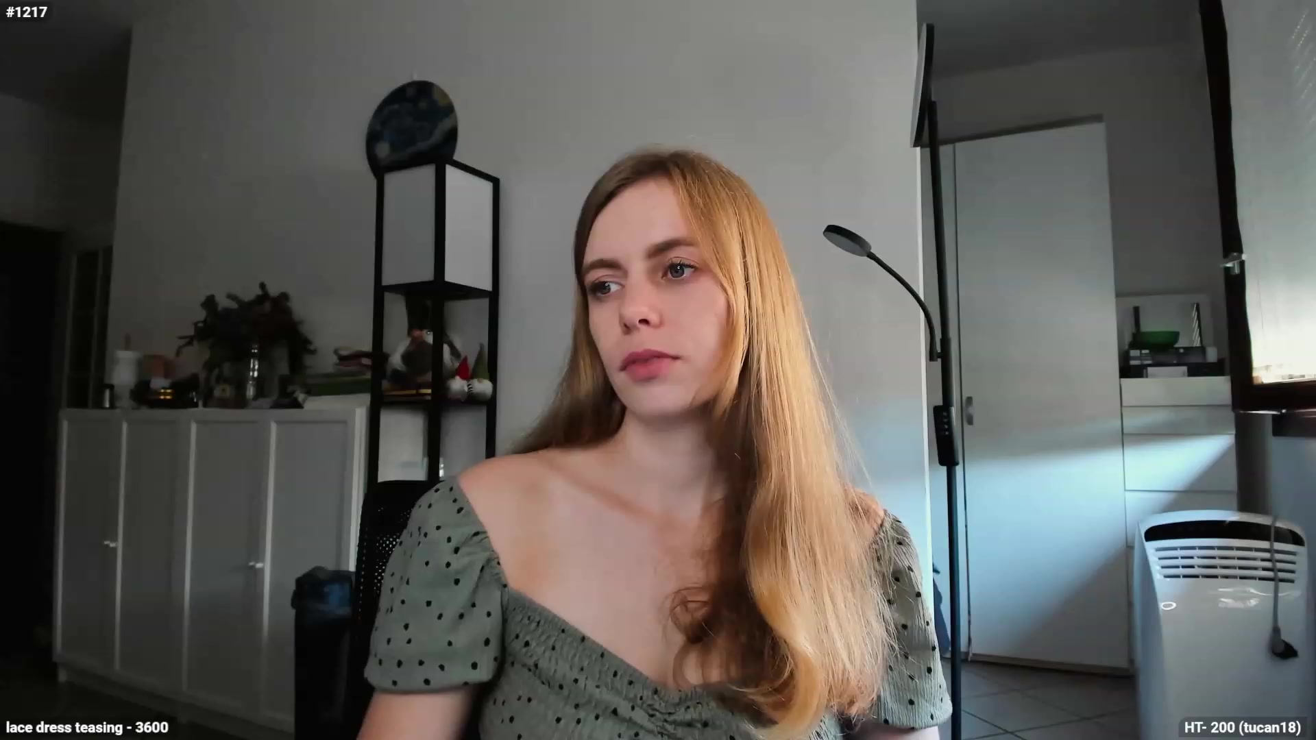 Gallery image thumbnail from Personage's myfreecams stream on, 10/04/2023, 13:57 image 17 of 20
