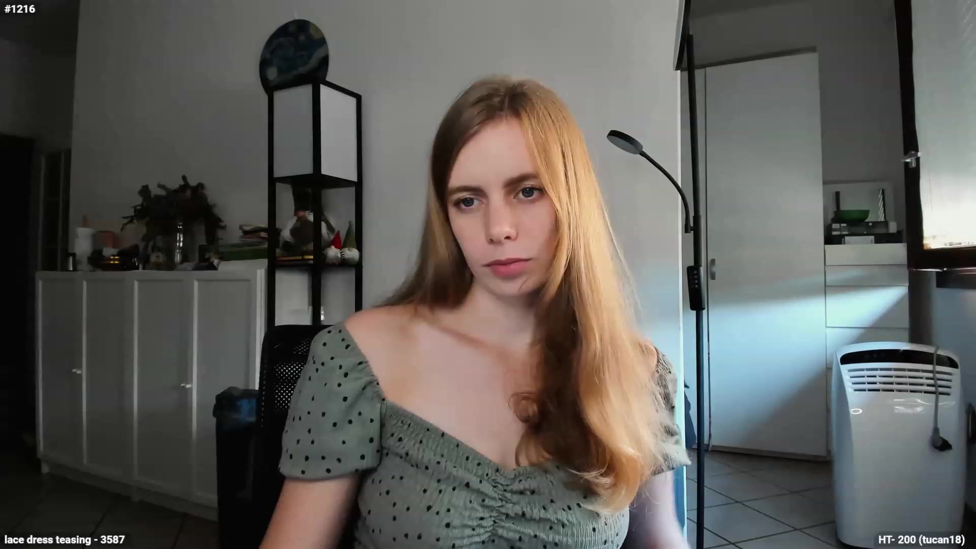 Gallery image thumbnail from Personage's myfreecams stream on, 10/04/2023, 13:57 image 18 of 20