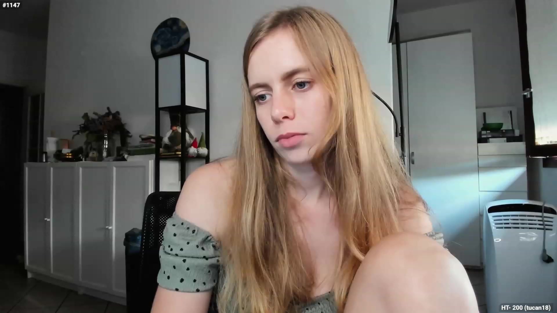 Gallery image thumbnail from Personage's myfreecams stream on, 10/04/2023, 15:08 image 19 of 20