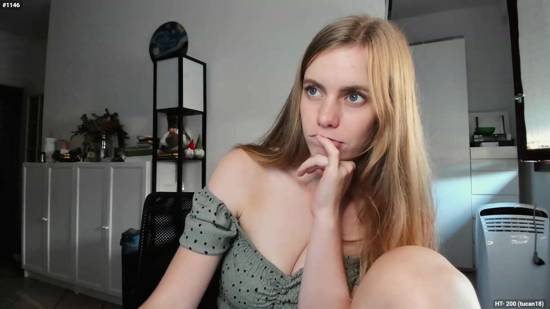 Gallery image thumbnail from Personage's myfreecams stream on, 10/04/2023, 15:08 image 20 of 20