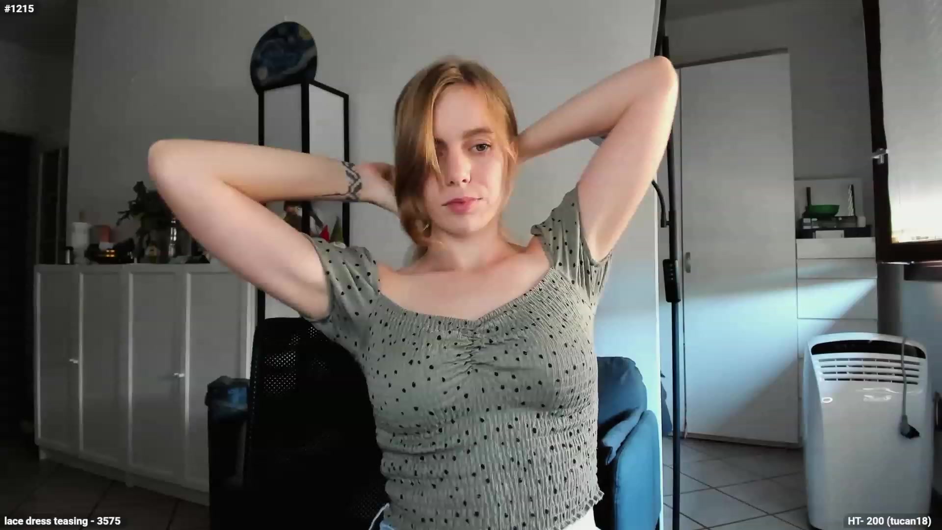Gallery image thumbnail from Personage's myfreecams stream on, 10/04/2023, 15:08 image 3 of 20