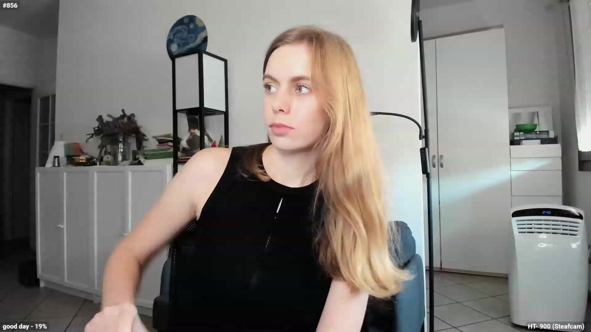 Gallery image thumbnail from Personage's myfreecams stream on, 10/05/2023, 13:28 image 1 of 20