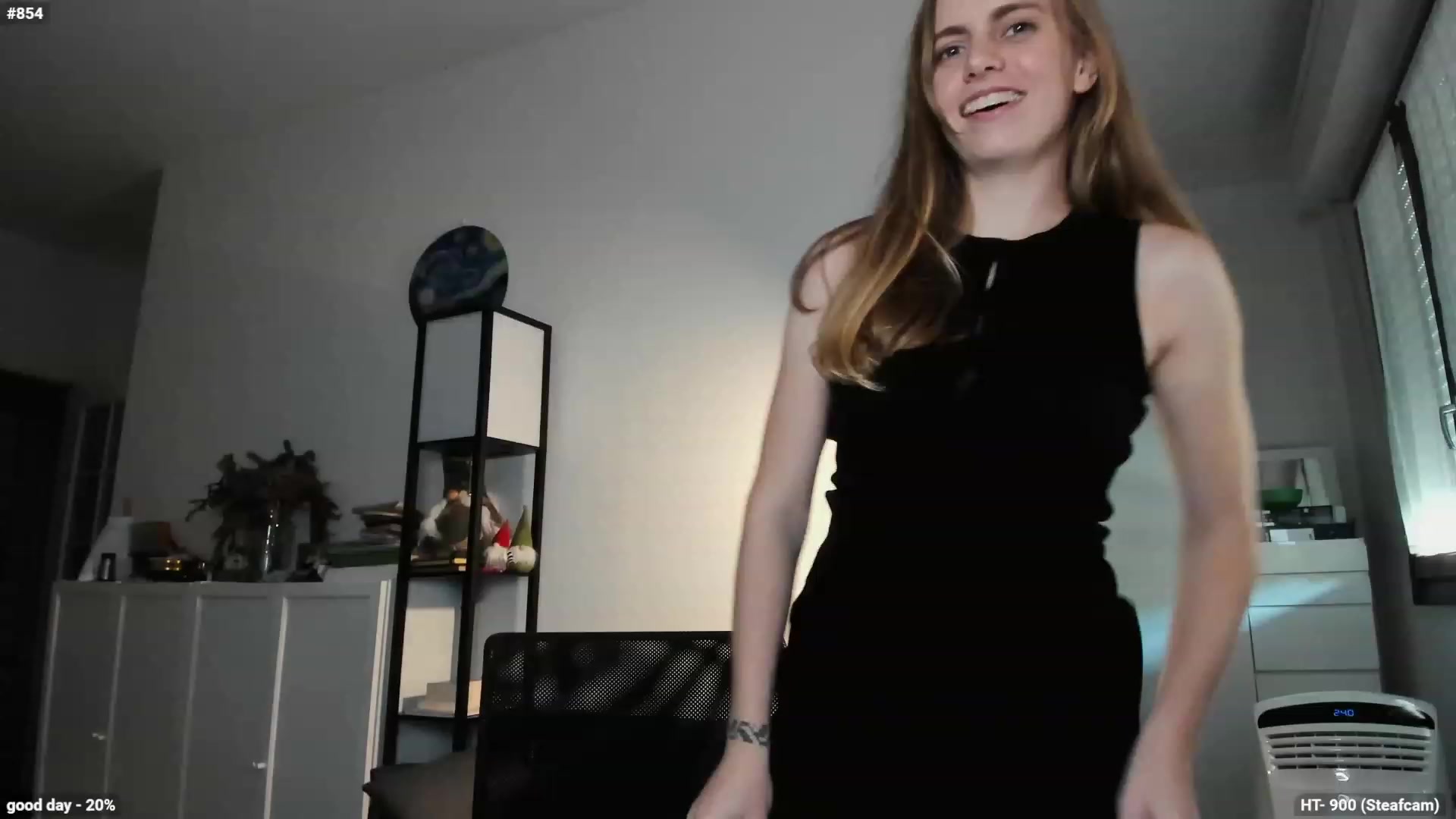Gallery image thumbnail from Personage's myfreecams stream on, 10/05/2023, 13:44 image 17 of 20