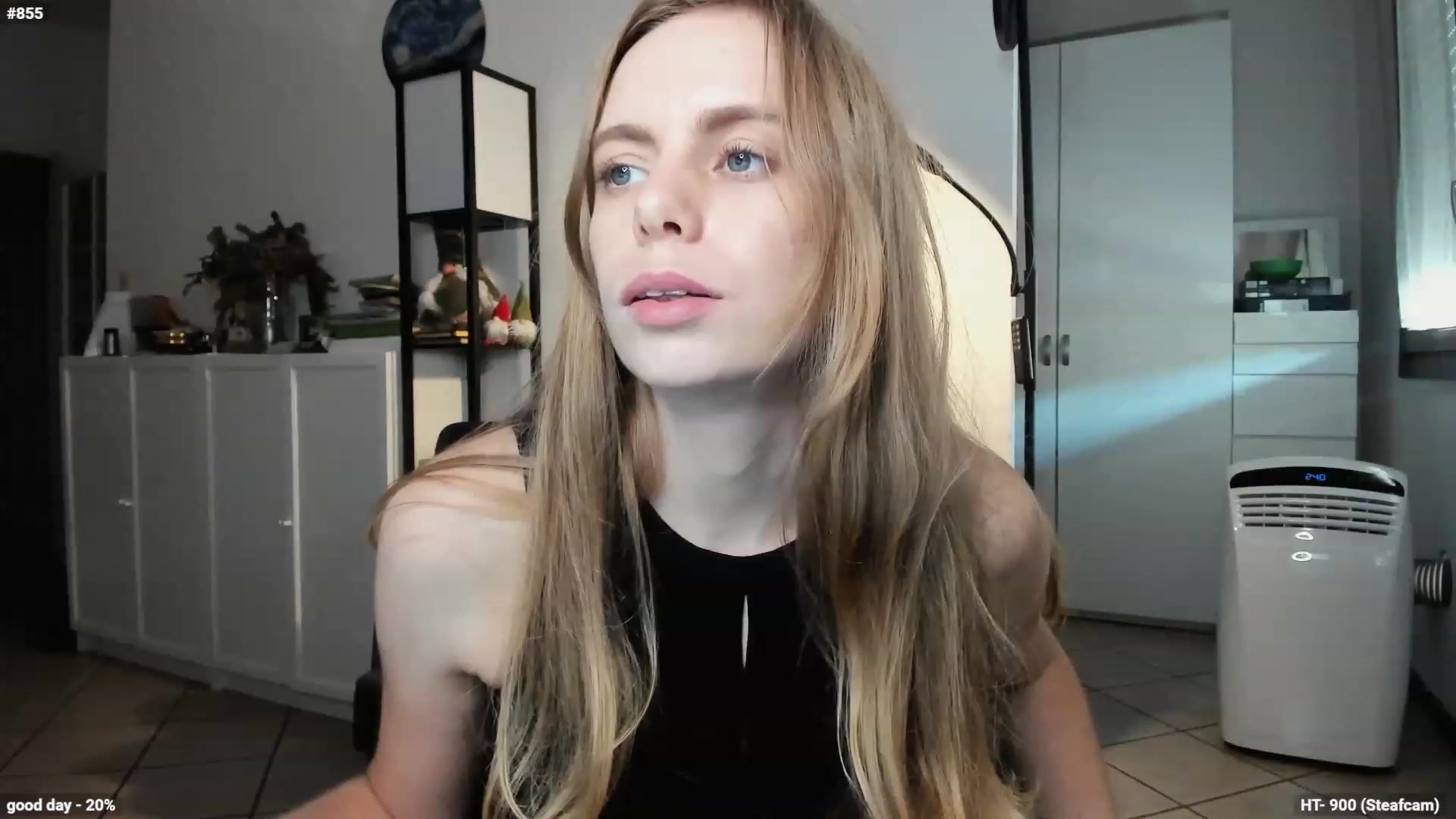 Gallery image thumbnail from Personage's myfreecams stream on, 10/05/2023, 13:44 image 10 of 20