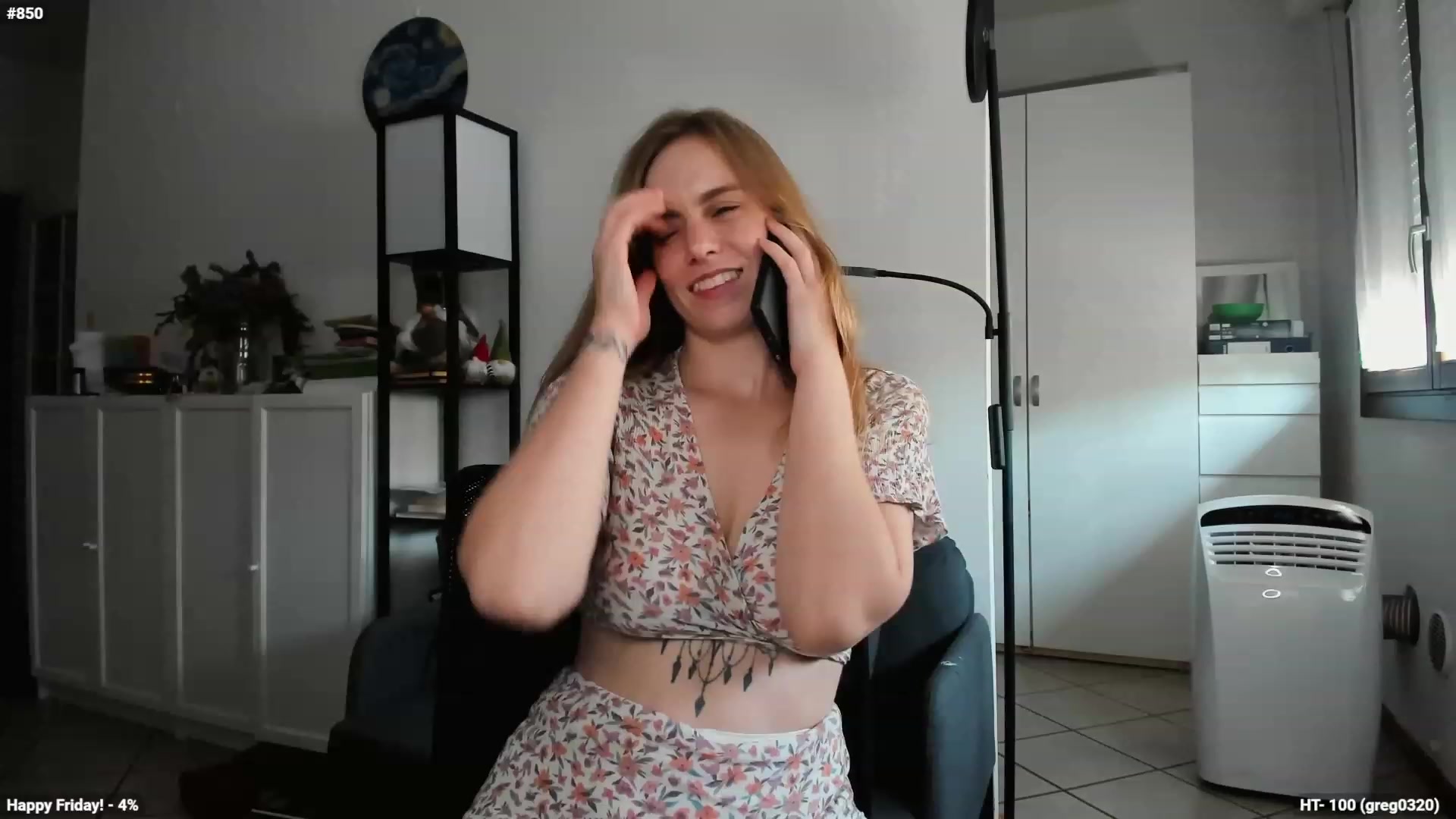 Gallery image thumbnail from Personage's myfreecams stream on, 10/06/2023, 13:00 image 3 of 20