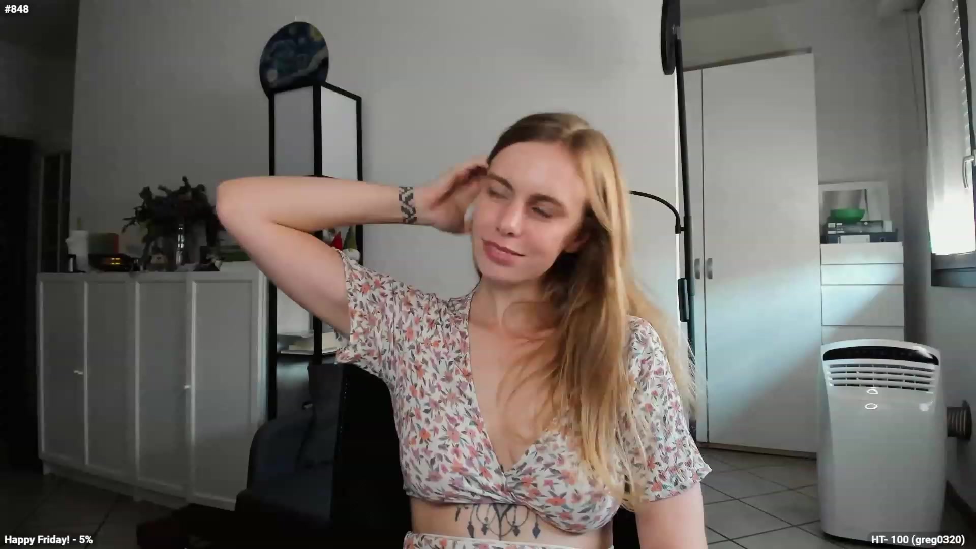 Gallery image thumbnail from Personage's myfreecams stream on, 10/06/2023, 14:14 image 2 of 20