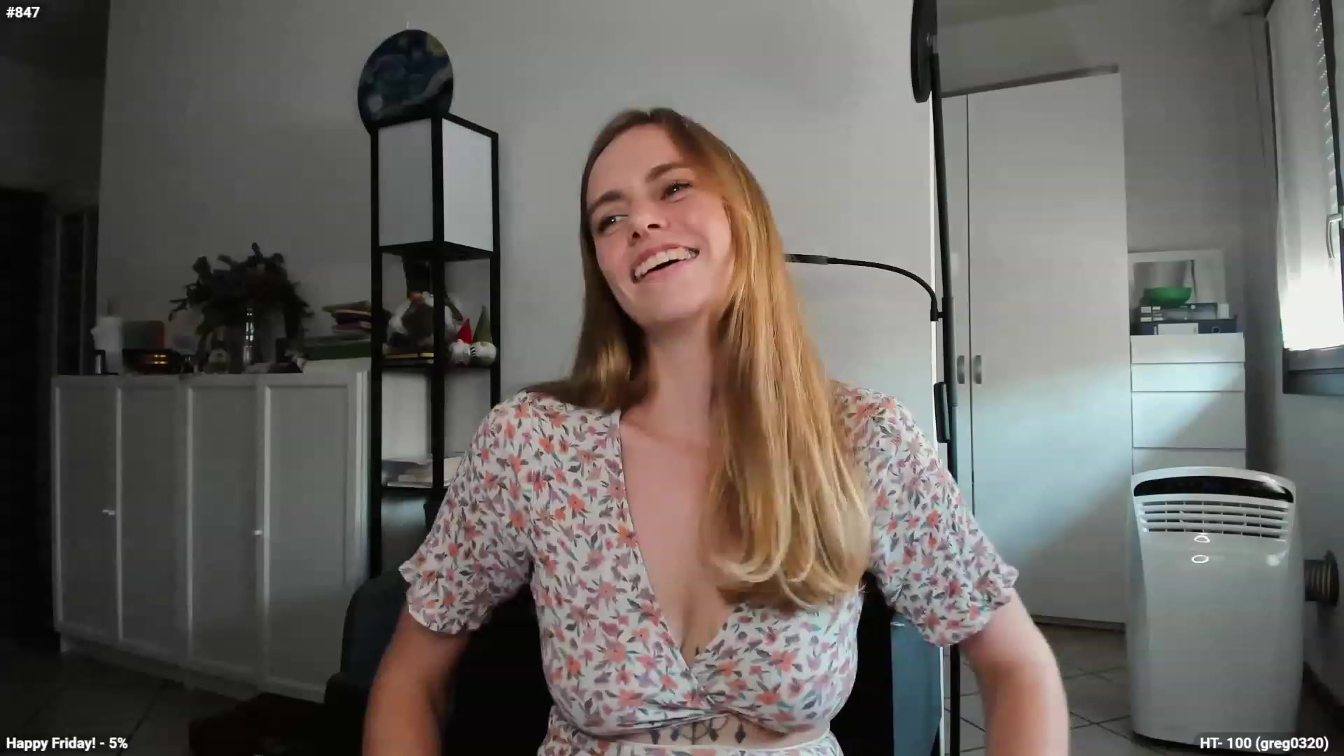 Gallery image thumbnail from Personage's myfreecams stream on, 10/06/2023, 14:14 image 1 of 20