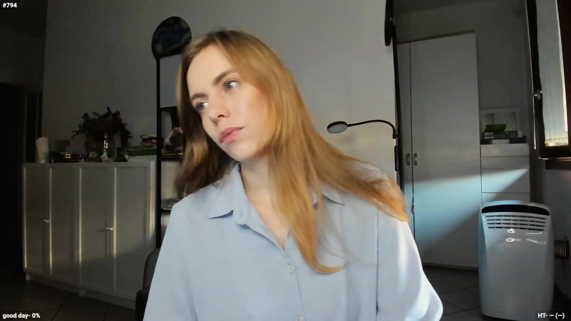 Gallery image thumbnail from Personage's myfreecams stream on, 10/07/2023, 15:43 image 6 of 20