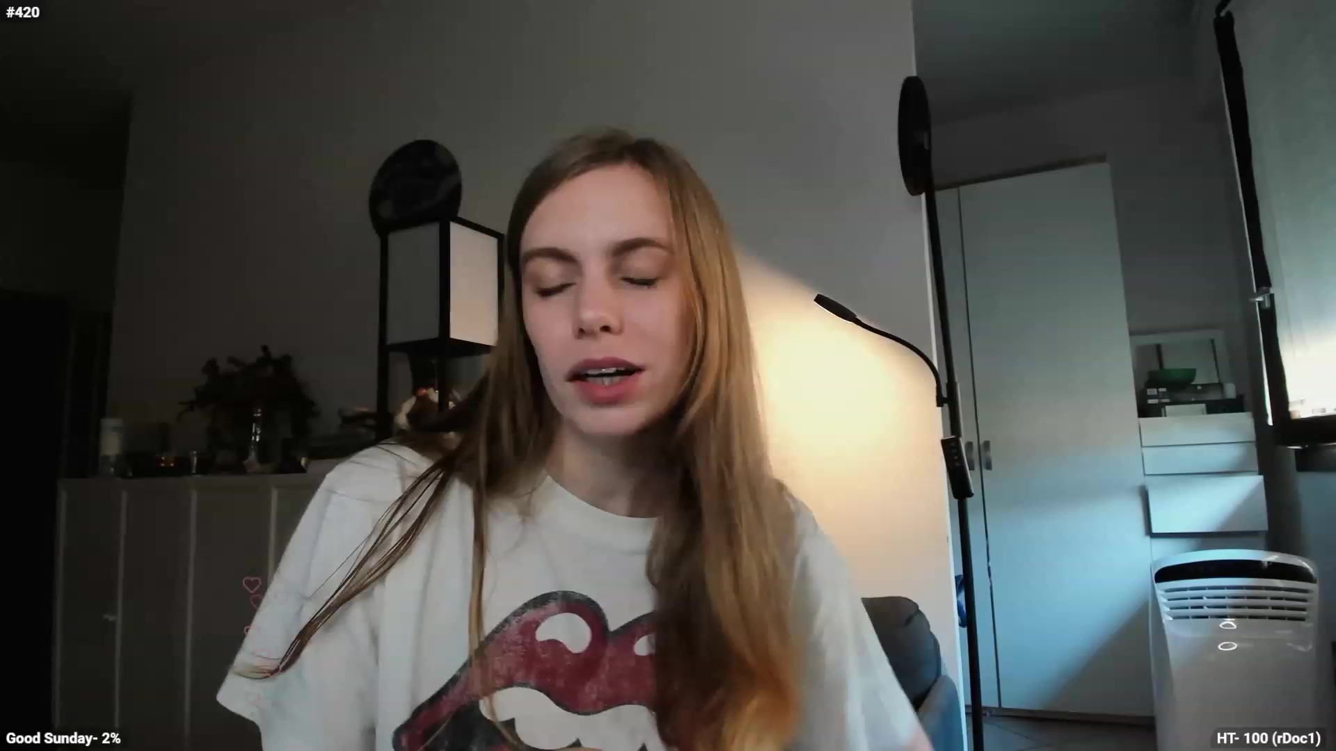 Gallery image thumbnail from Personage's myfreecams stream on, 10/08/2023, 15:14 image 5 of 20
