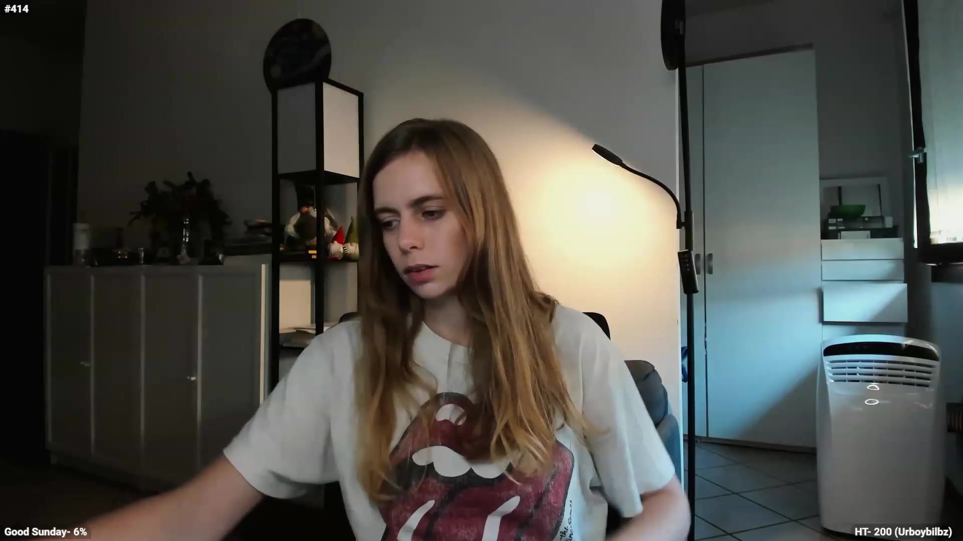 Gallery image thumbnail from Personage's myfreecams stream on, 10/08/2023, 15:14 image 18 of 20