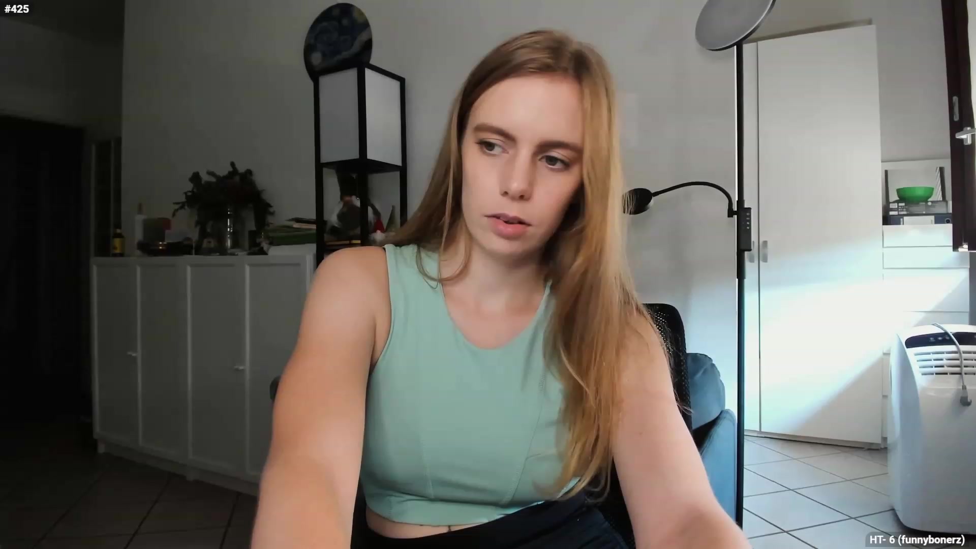Gallery image thumbnail from Personage's myfreecams stream on, 10/12/2023, 11:57 image 20 of 20