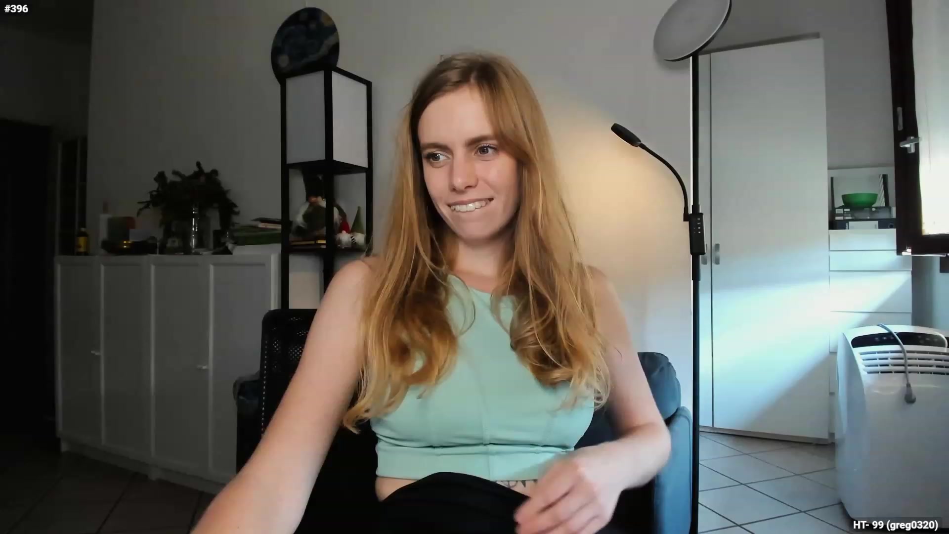 Gallery image thumbnail from Personage's myfreecams stream on, 10/12/2023, 14:11 image 19 of 20