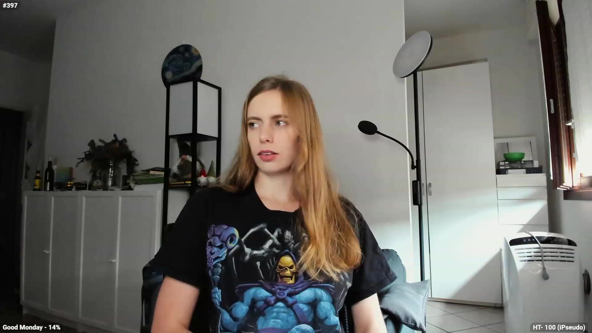Gallery image thumbnail from Personage's myfreecams stream on, 10/16/2023, 13:45 image 12 of 20