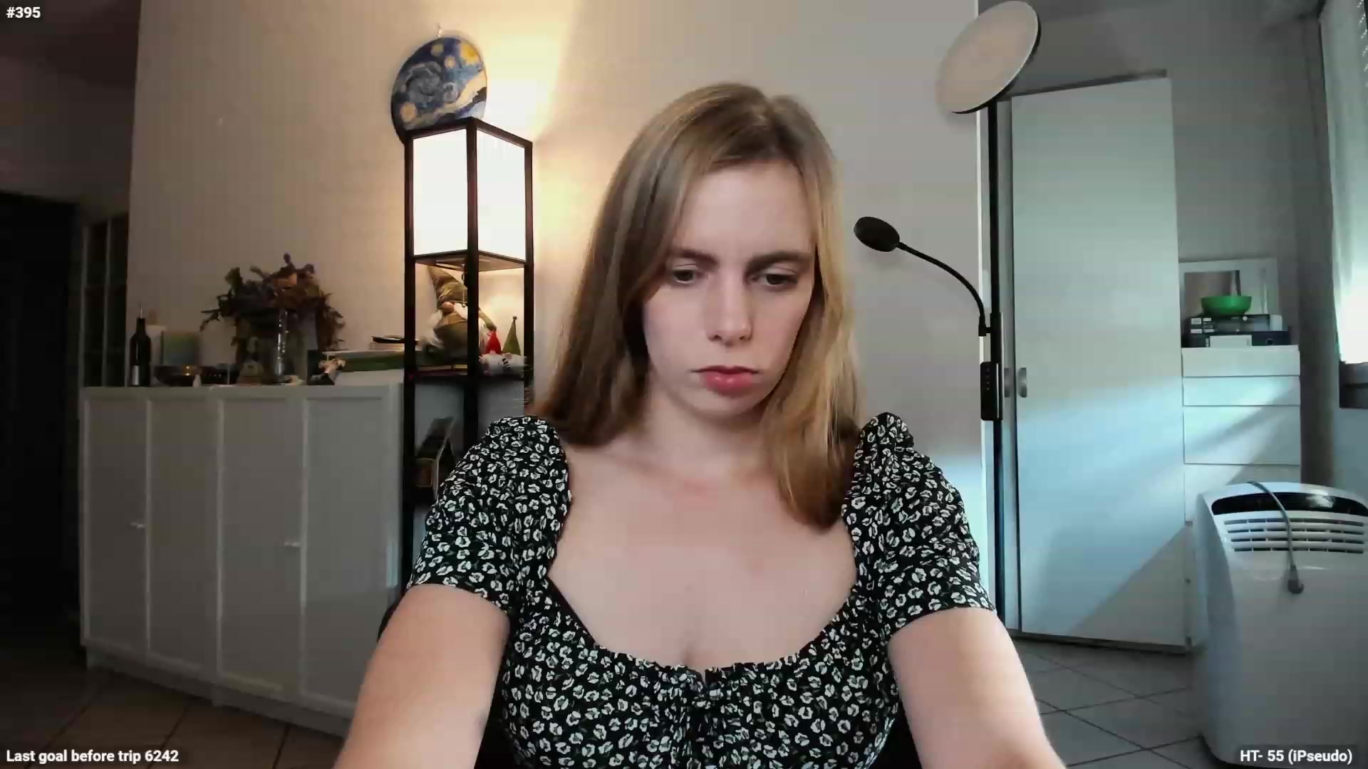 Gallery image thumbnail from Personage's myfreecams stream on, 10/17/2023, 13:01 image 4 of 20