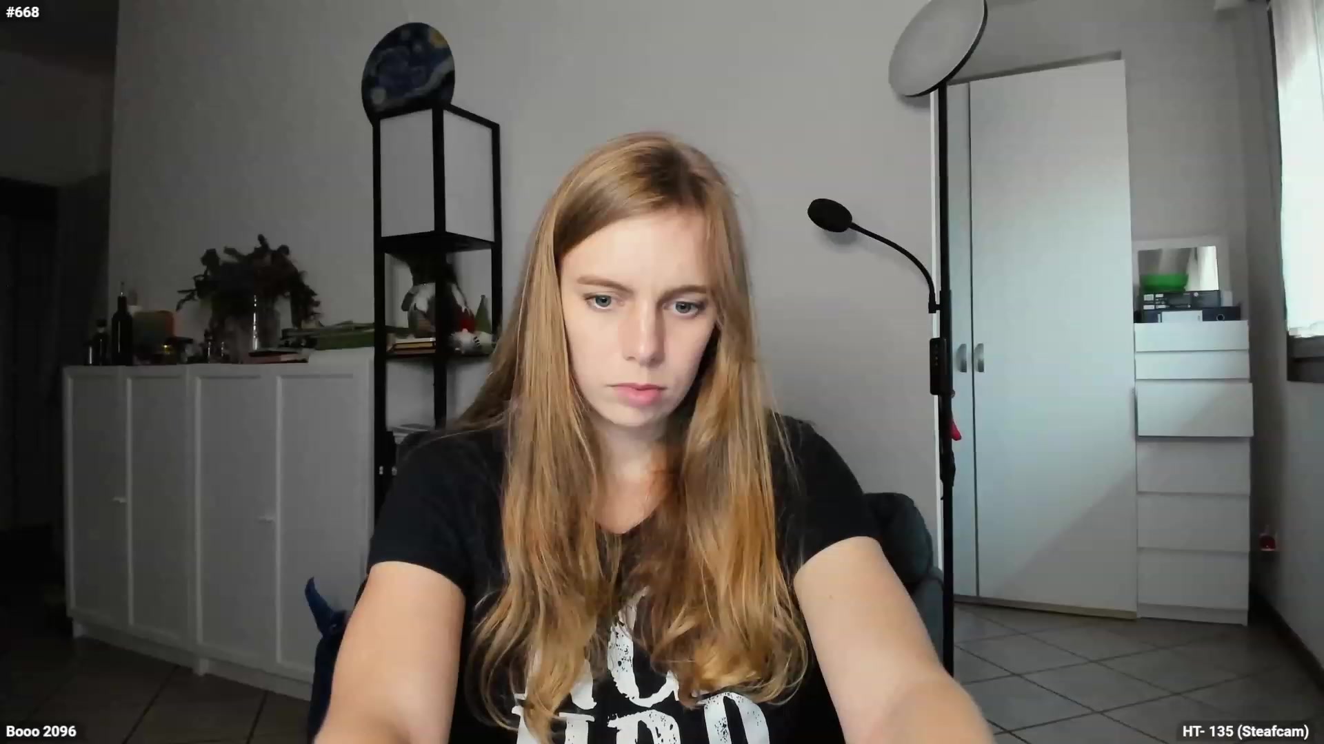Gallery image thumbnail from Personage's myfreecams stream on, 10/30/2023, 15:41 image 1 of 20