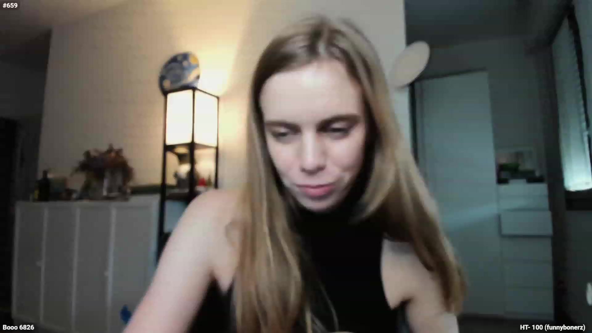 Gallery image thumbnail from Personage's myfreecams stream on, 10/31/2023, 14:48 image 11 of 20